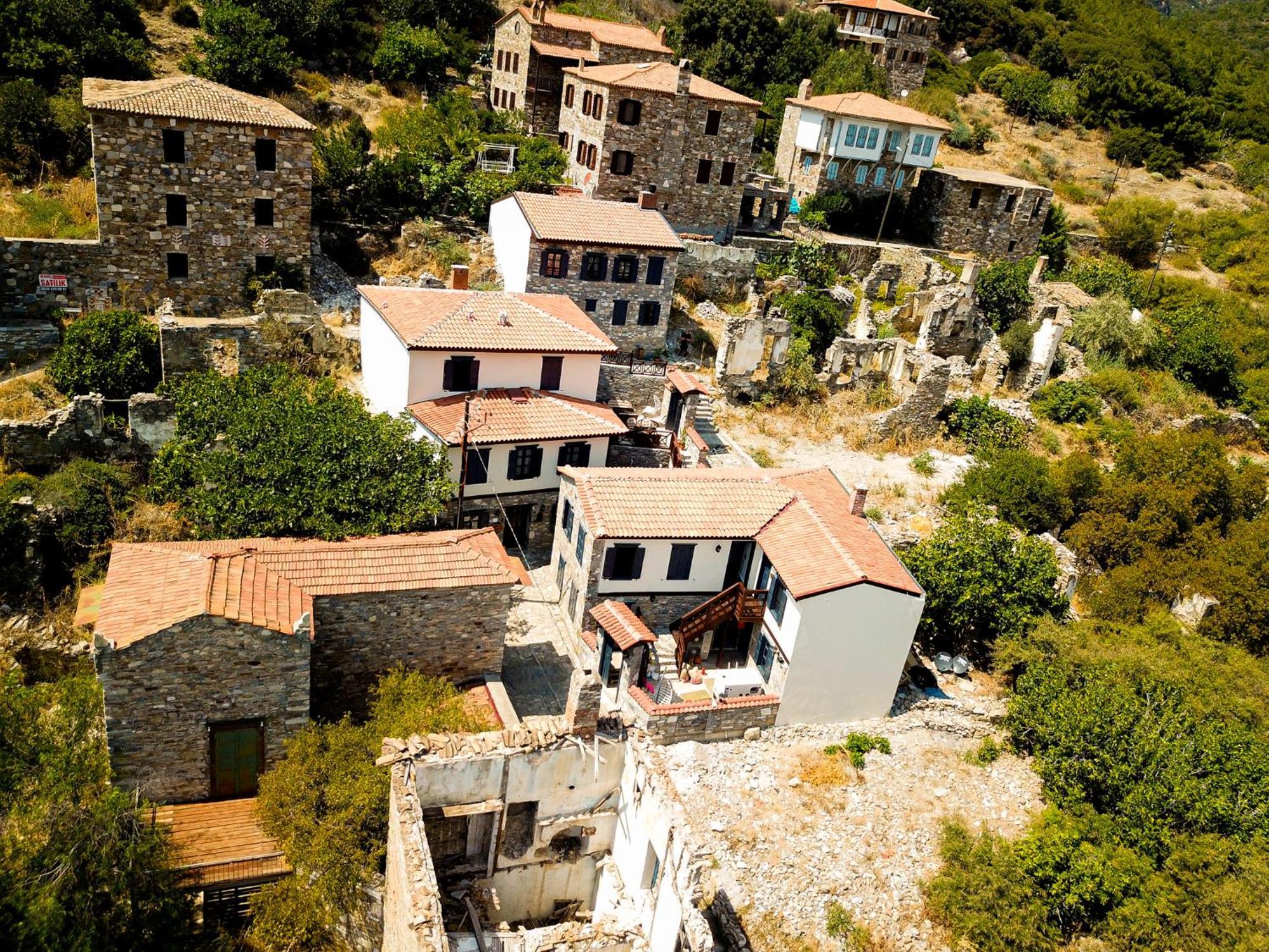 Domatia Stone Hotel