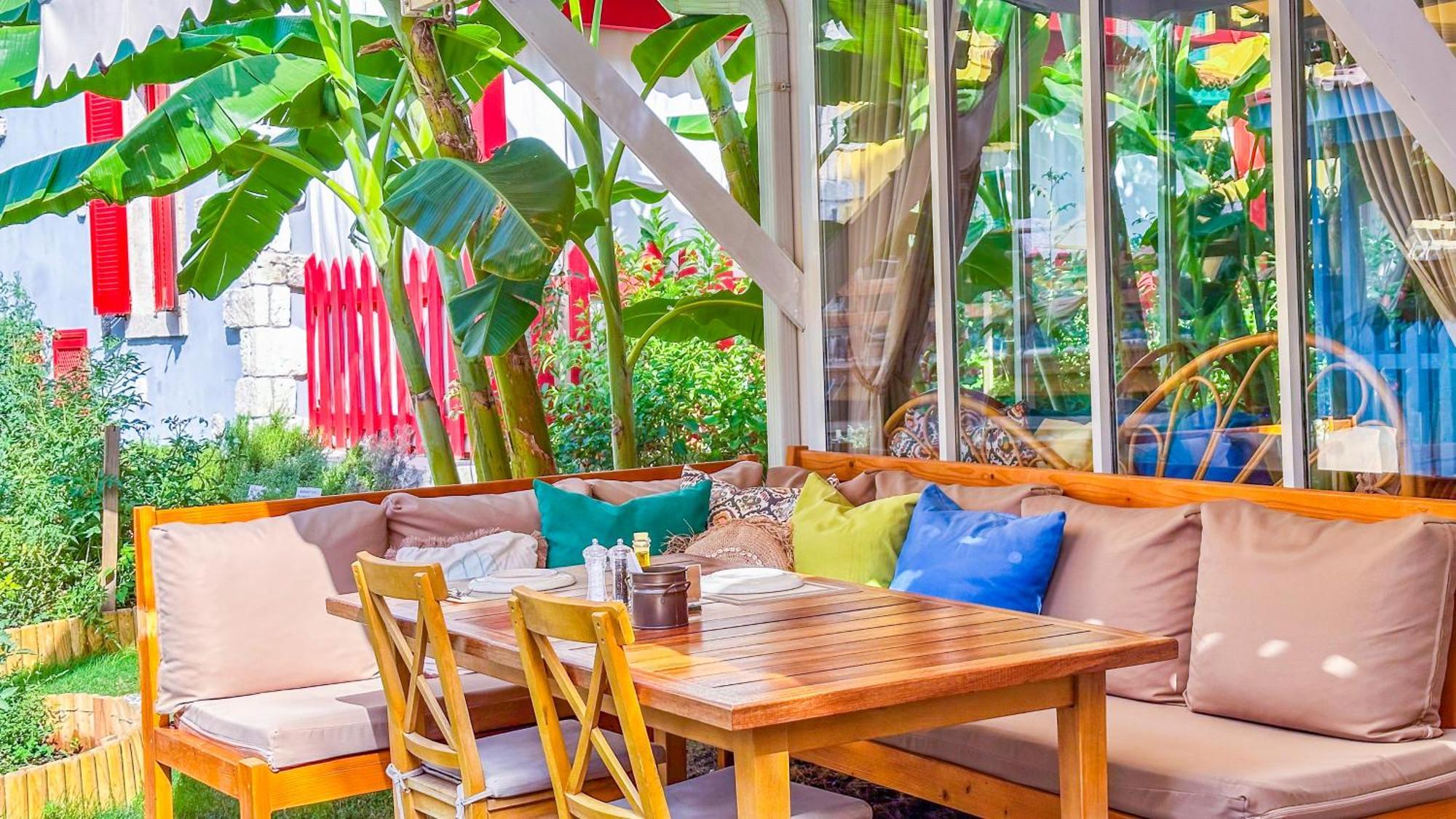 Wellness Garden Hotel *