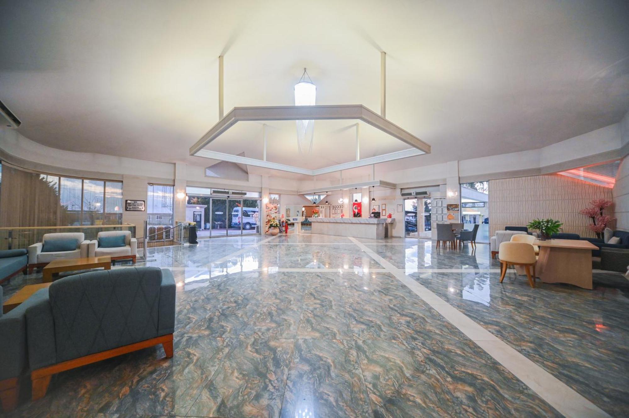 Tripolis Hotel