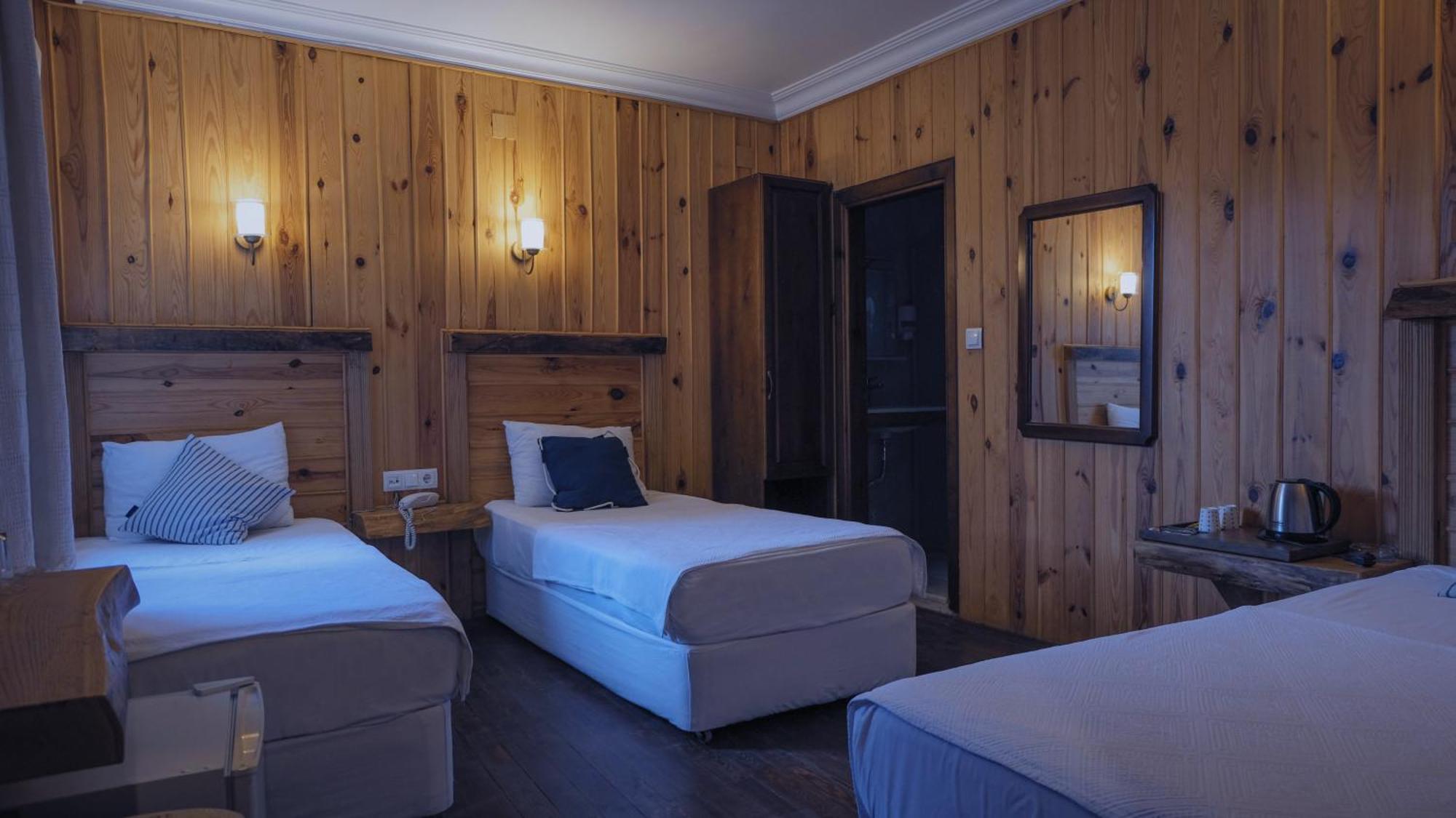 Hotel Denizci 3*