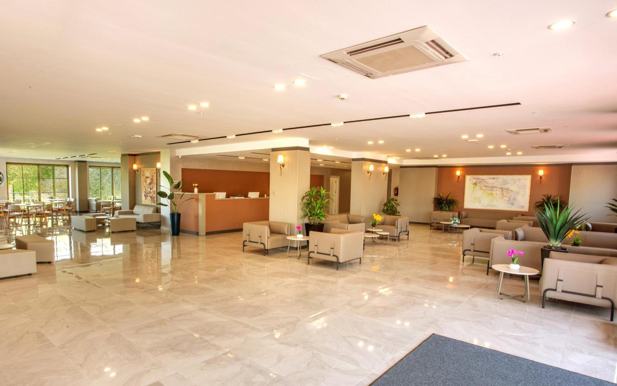 Hotel First Joy 4*