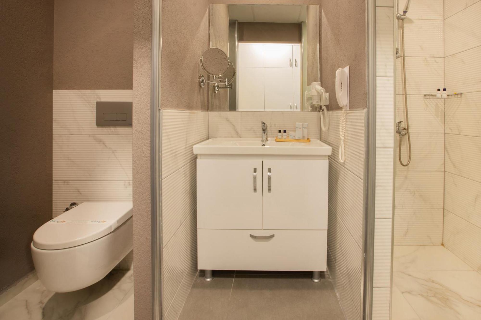 Hotel First Joy 4*