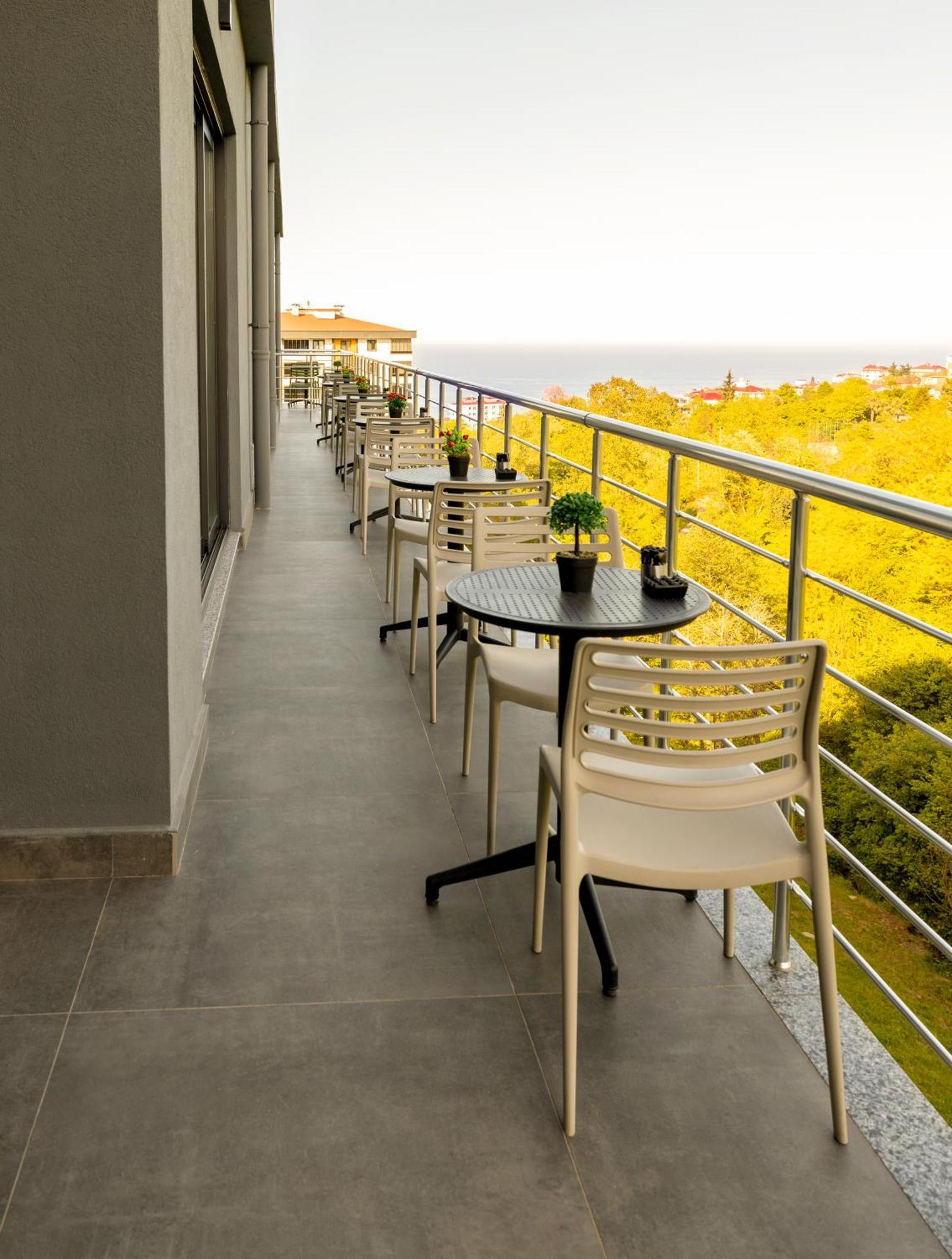 First Joy Hotel 4*
