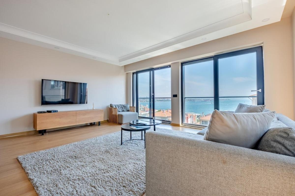 Chic Bosphorus View Apartment Istanbul