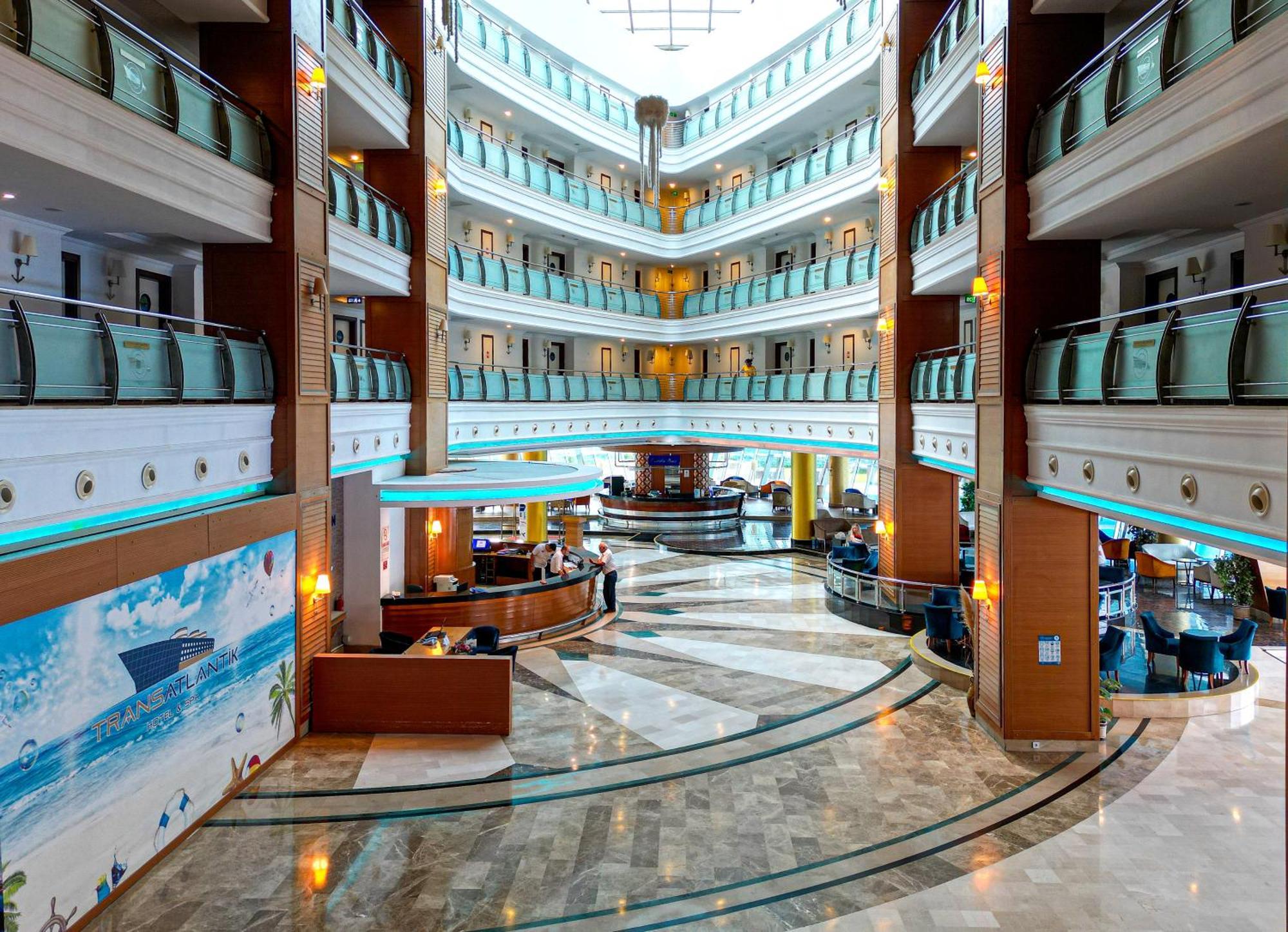 Hotel Transatlantik &