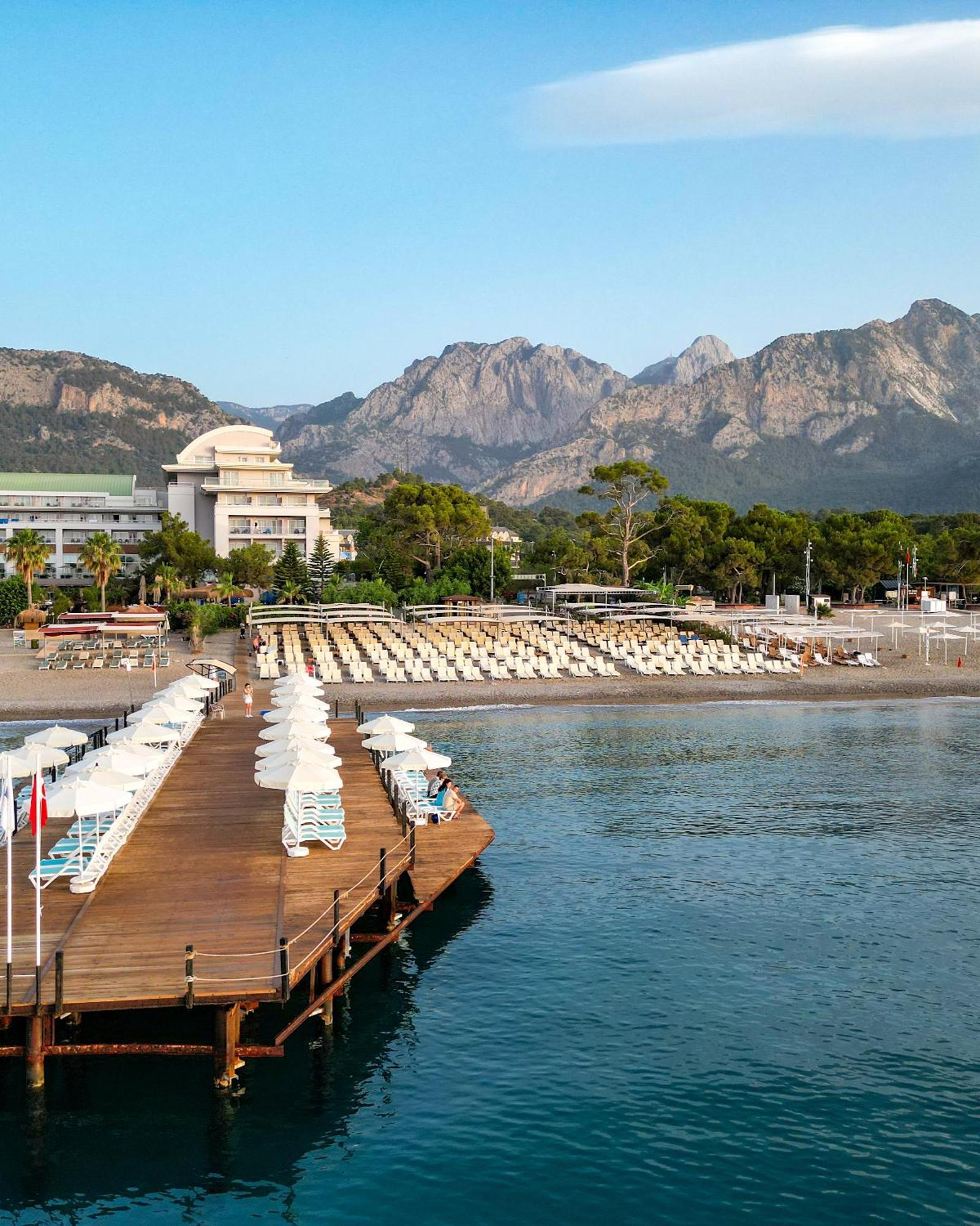 Hotel Transatlantik & Kemer
