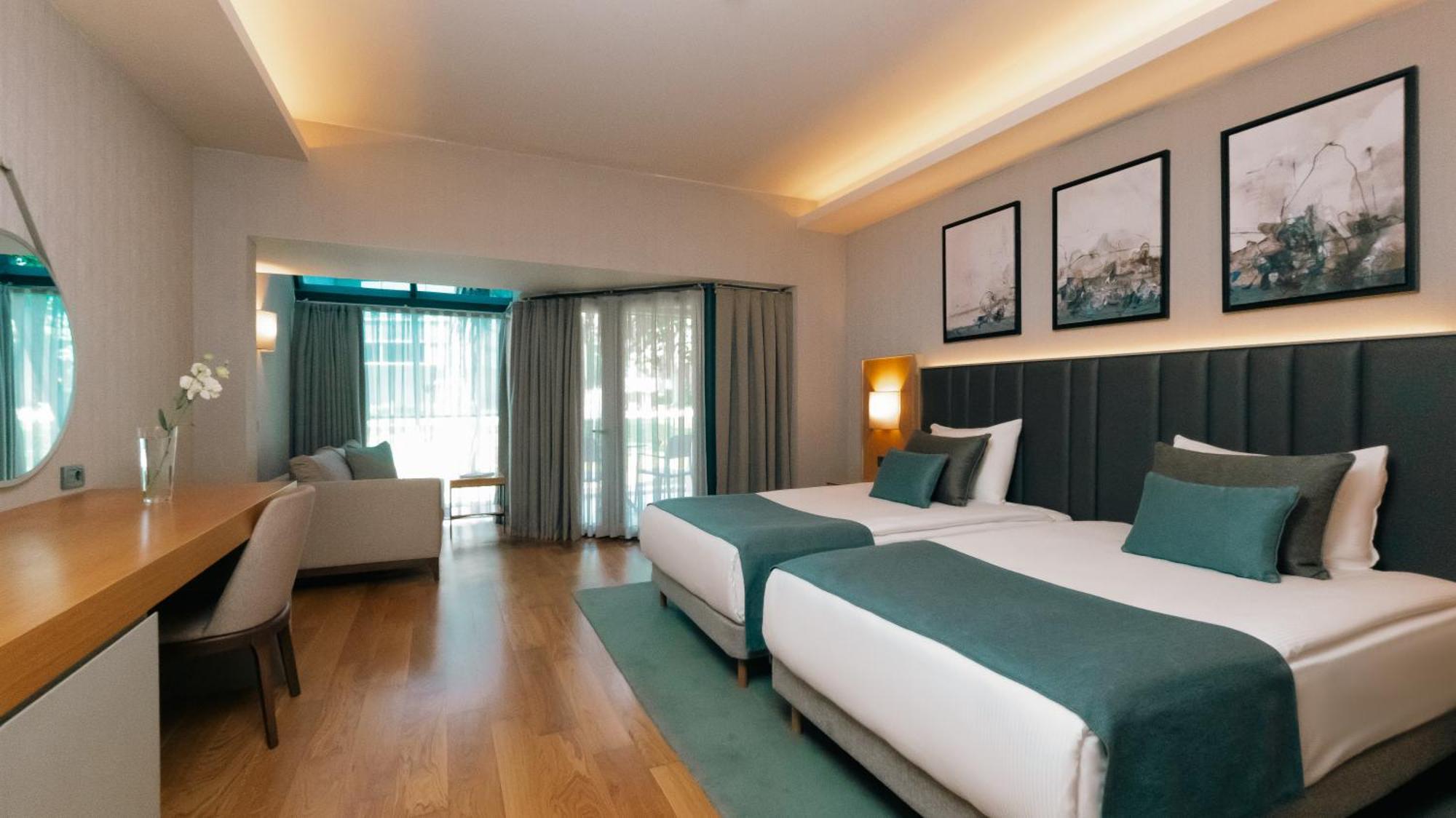 Resort Rixos Sungate - The Land Of Legends Access