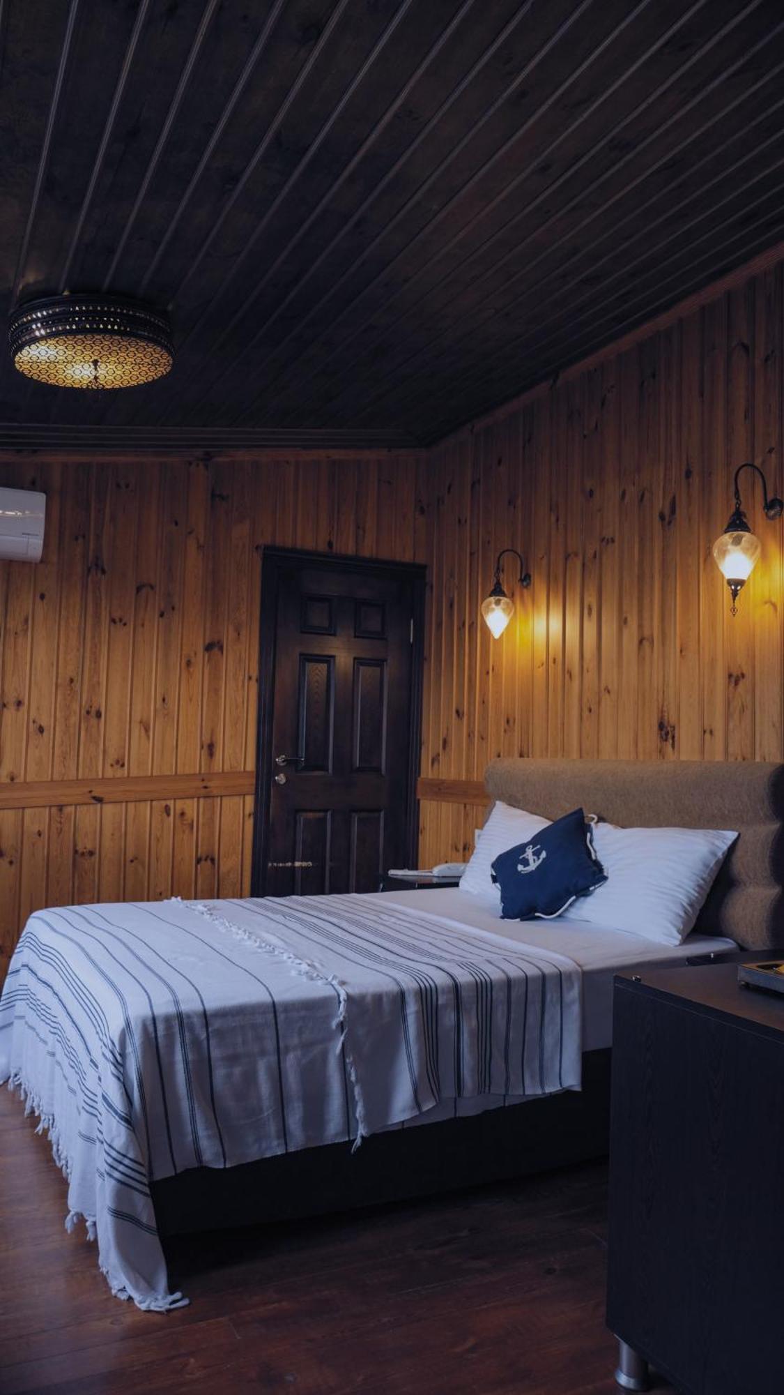 Denizci Hotel 3*