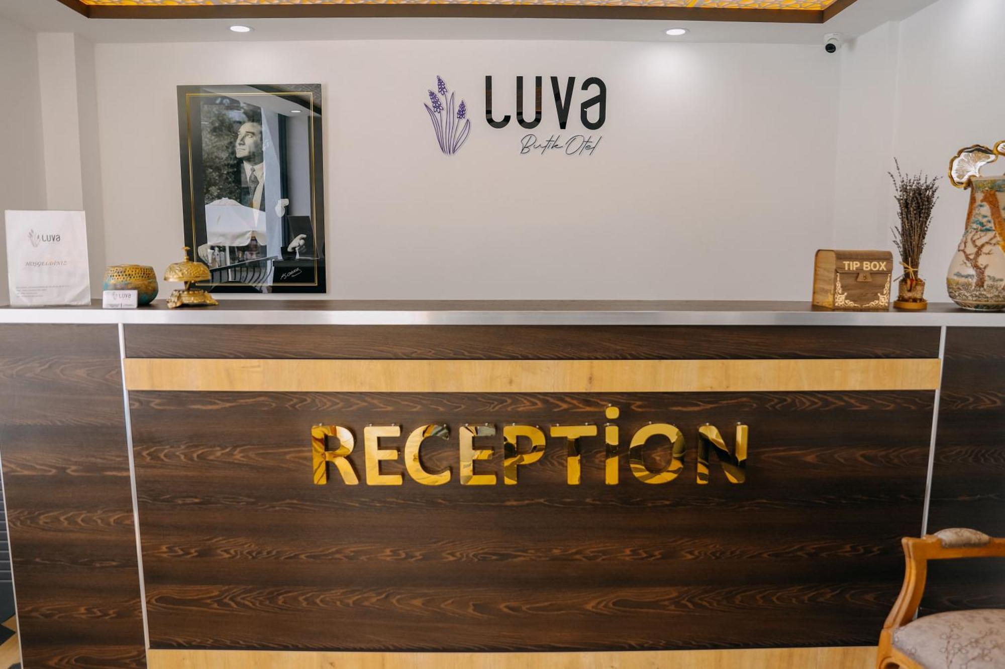Luva Butik *