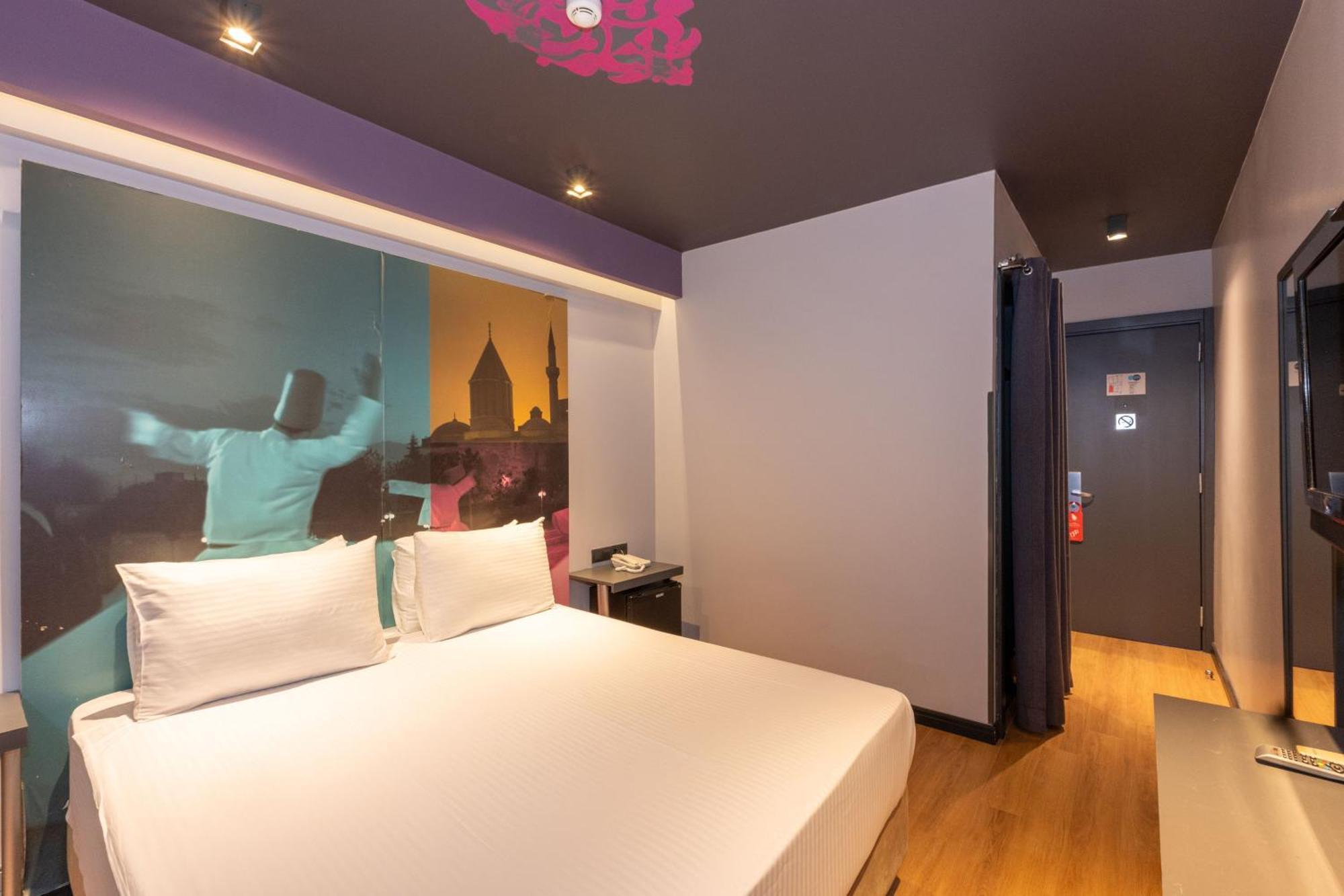 Tulip & Hotel 4*
