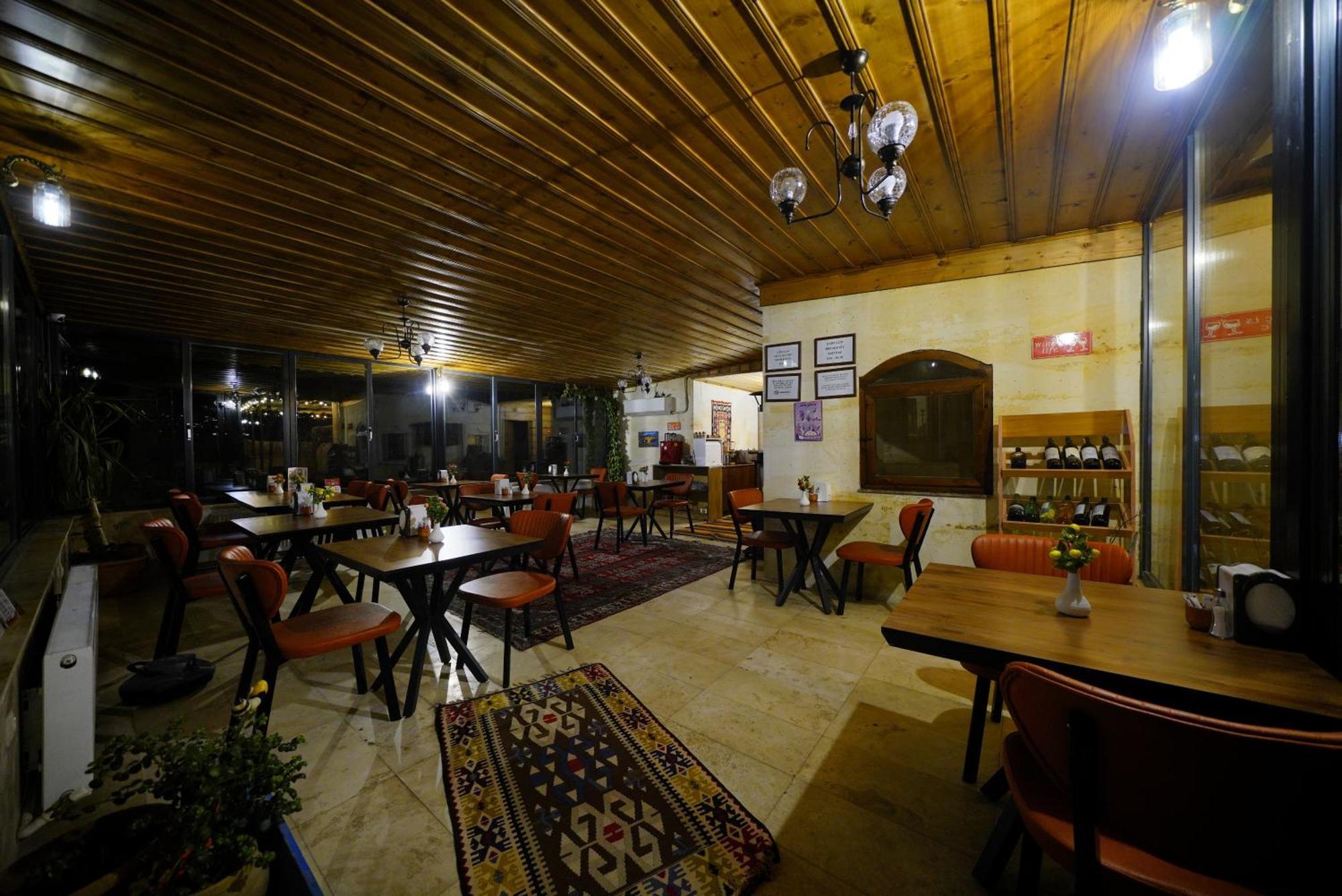Balloon Cave Hotel Goreme