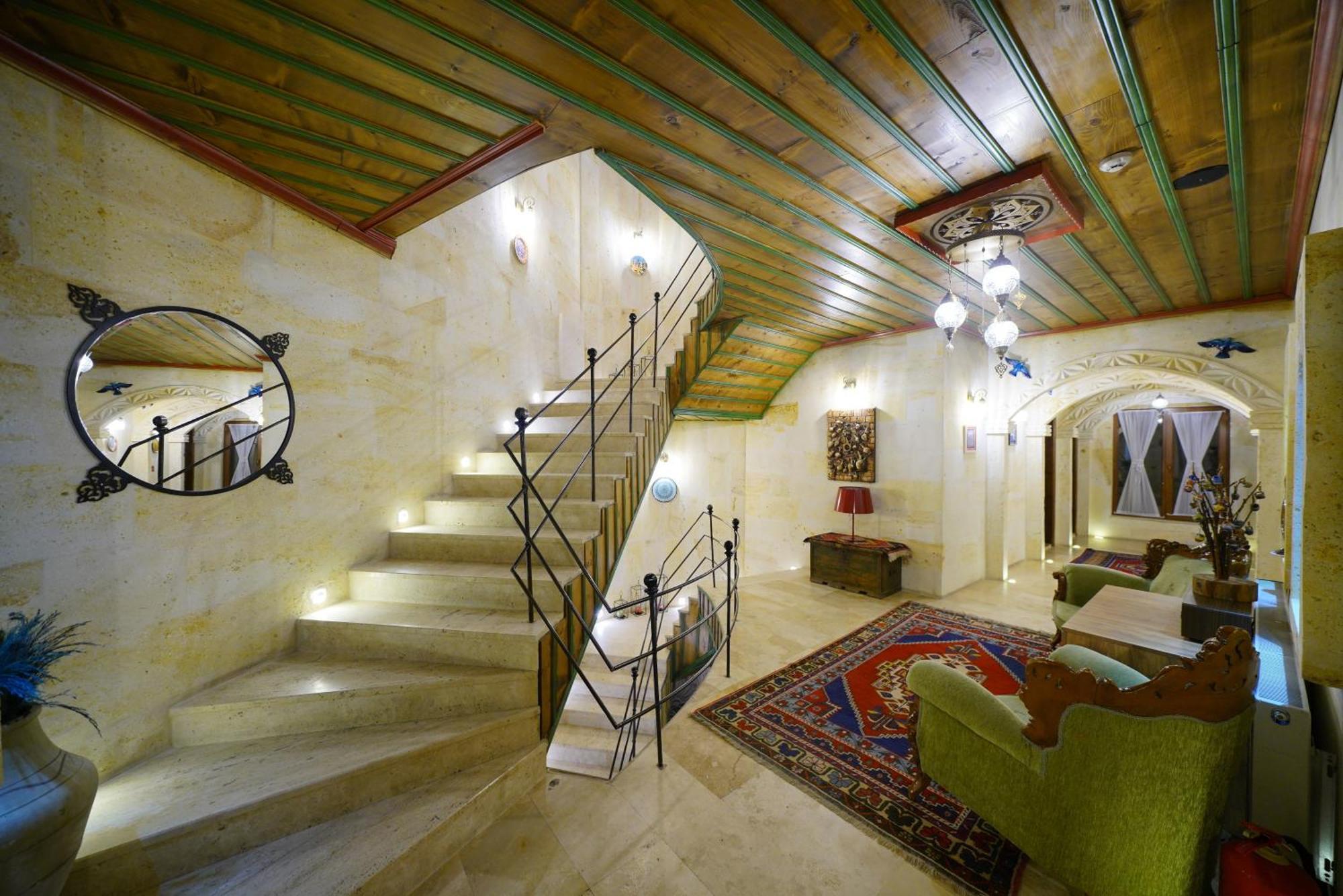 Balloon Cave Hotel Goreme