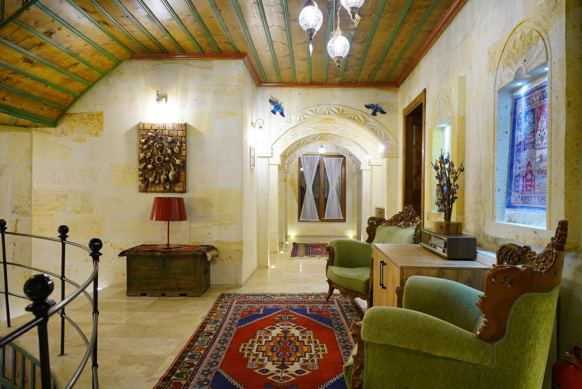 Balloon Cave Hotel Goreme