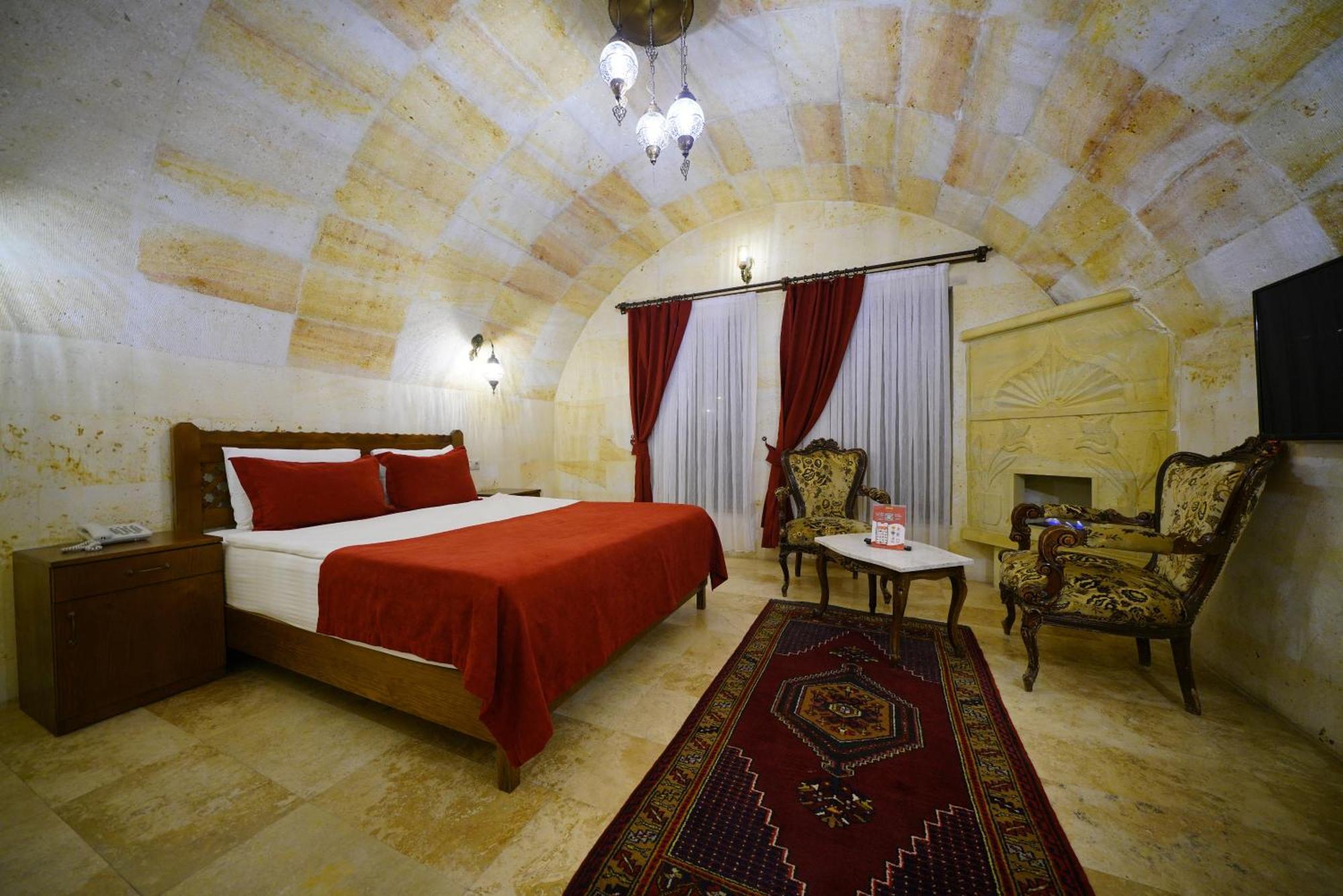 Balloon Cave Goreme