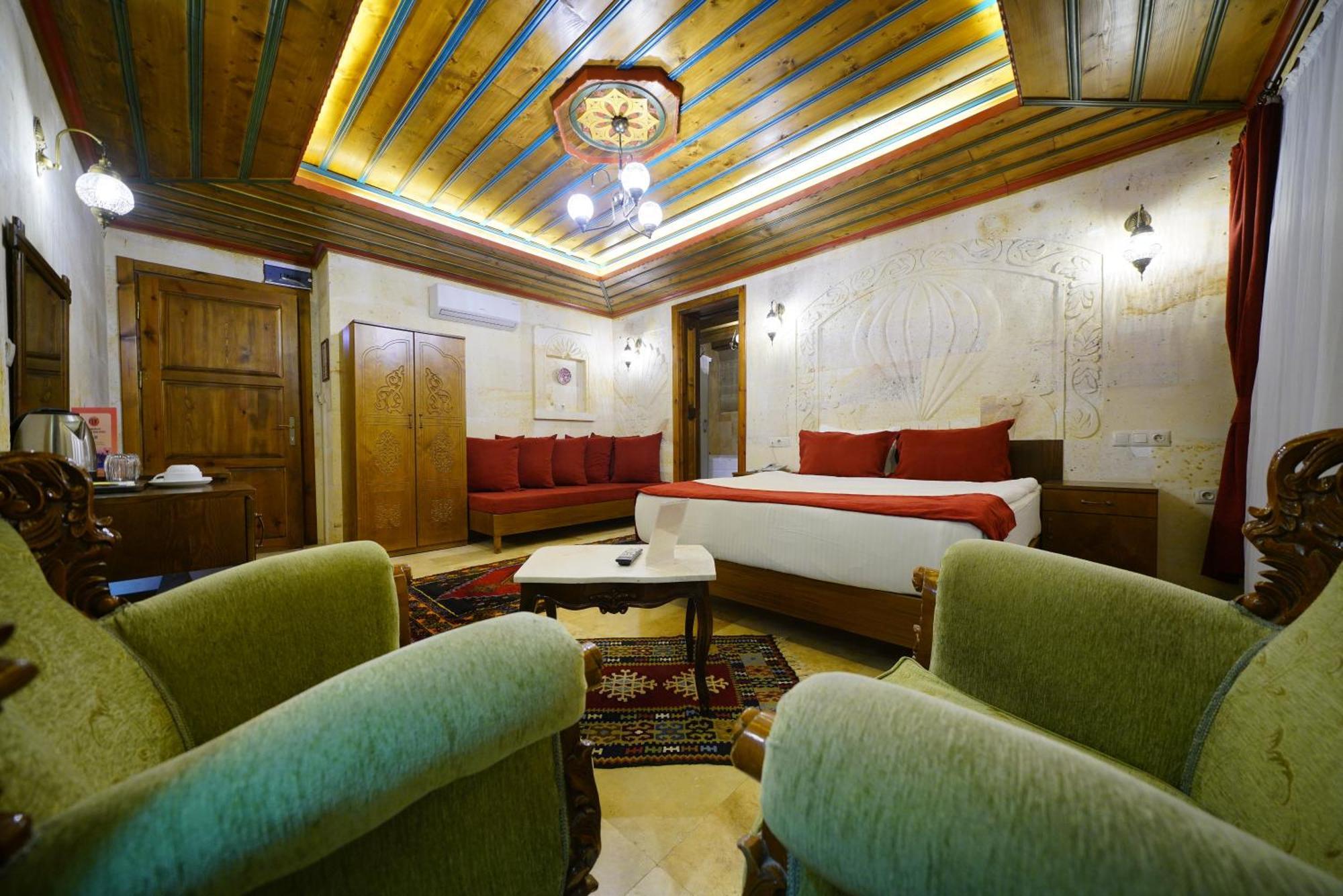 Balloon Cave Hotel