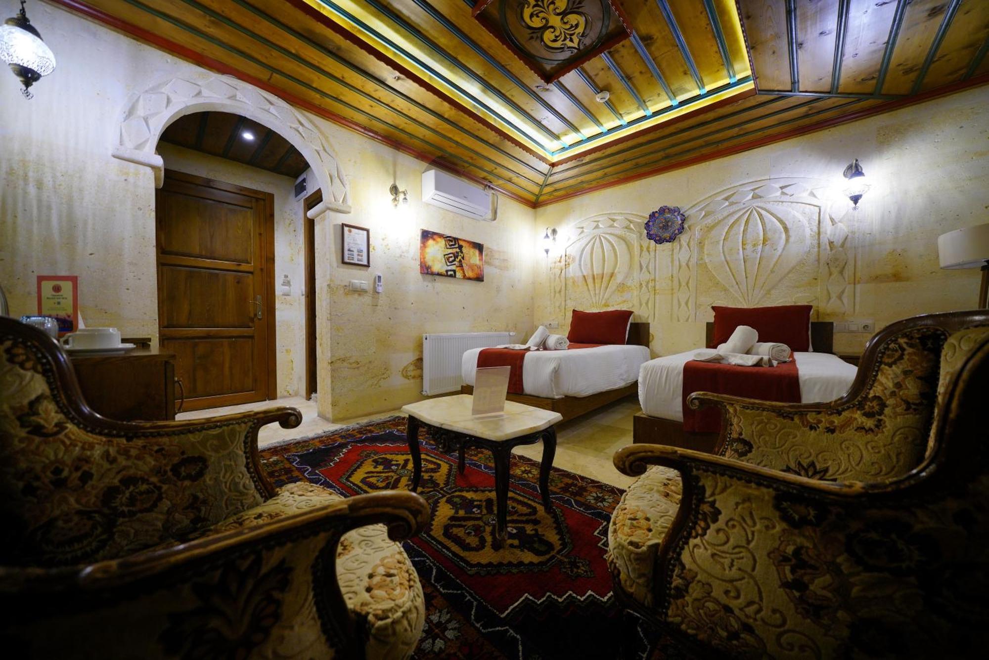 Balloon Cave Hotel Goreme