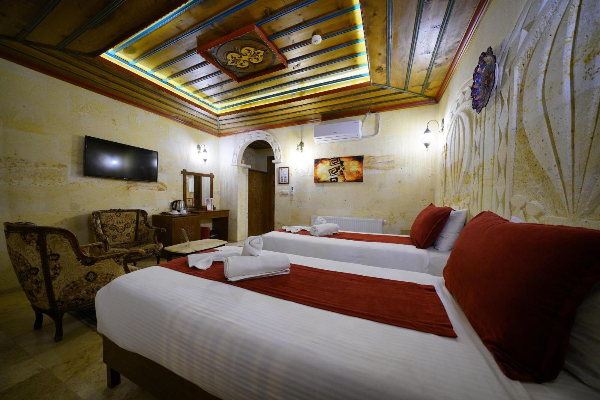Balloon Cave Hotel