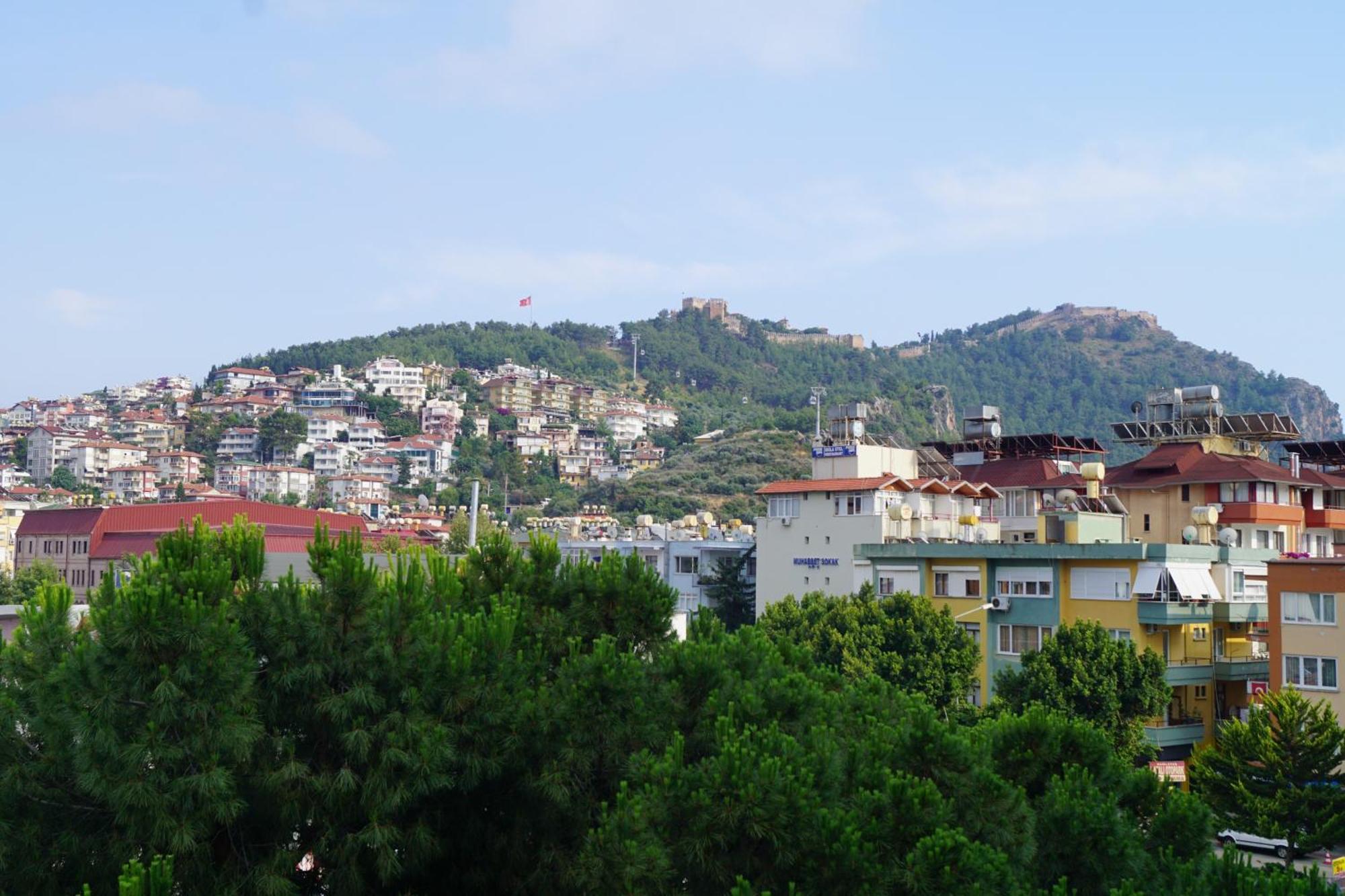 Aslan & Alanya