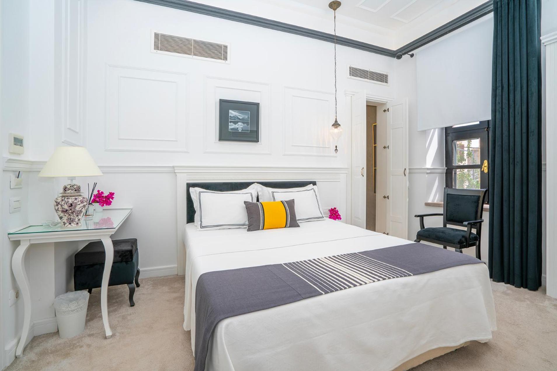 Siyah Lale Cunda 1841 (adults Only) Hotel