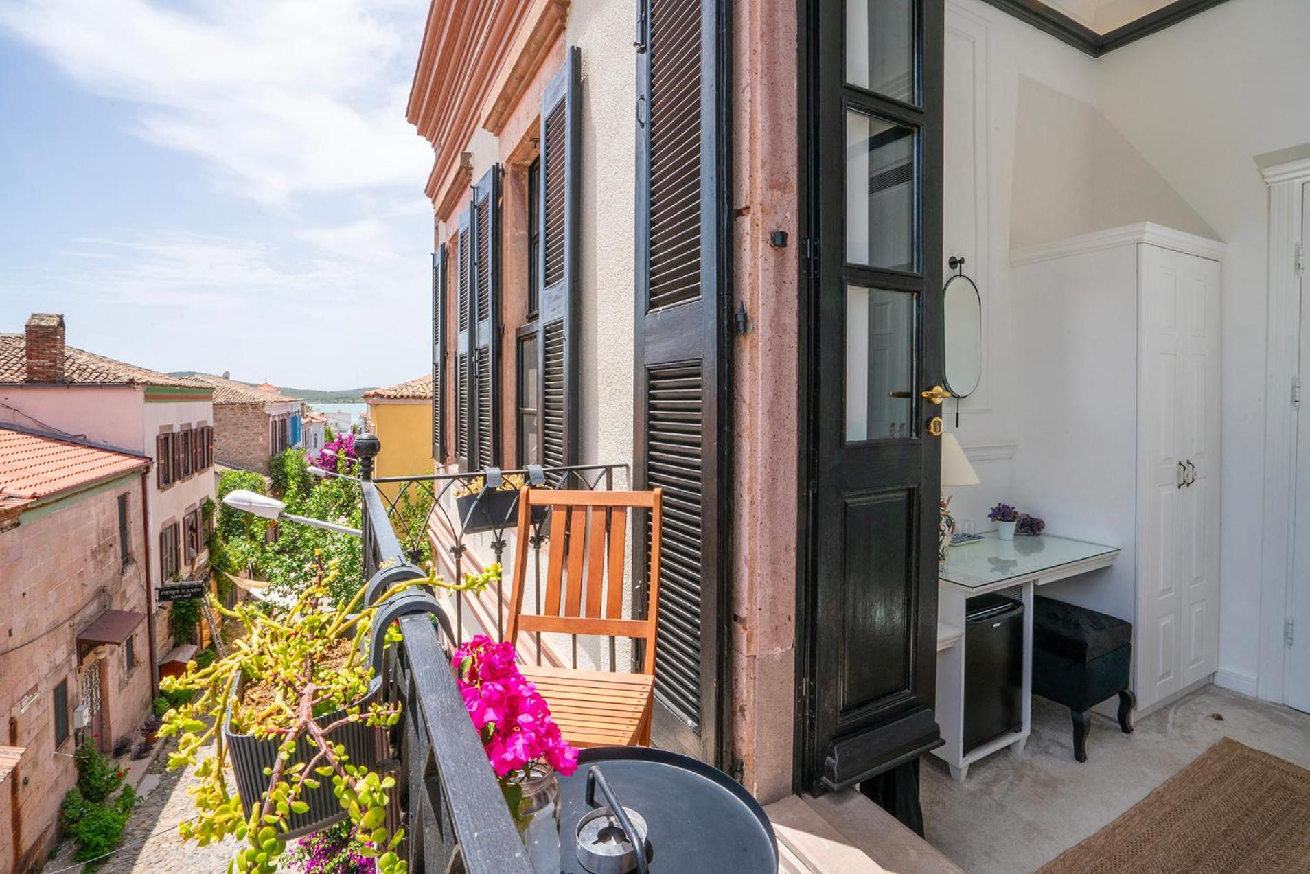 Siyah Lale Cunda 1841 (adults Only) Hotel 2*