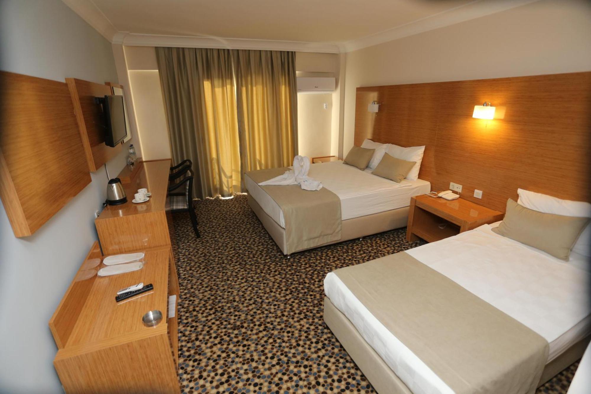 Ada Newday Hotel