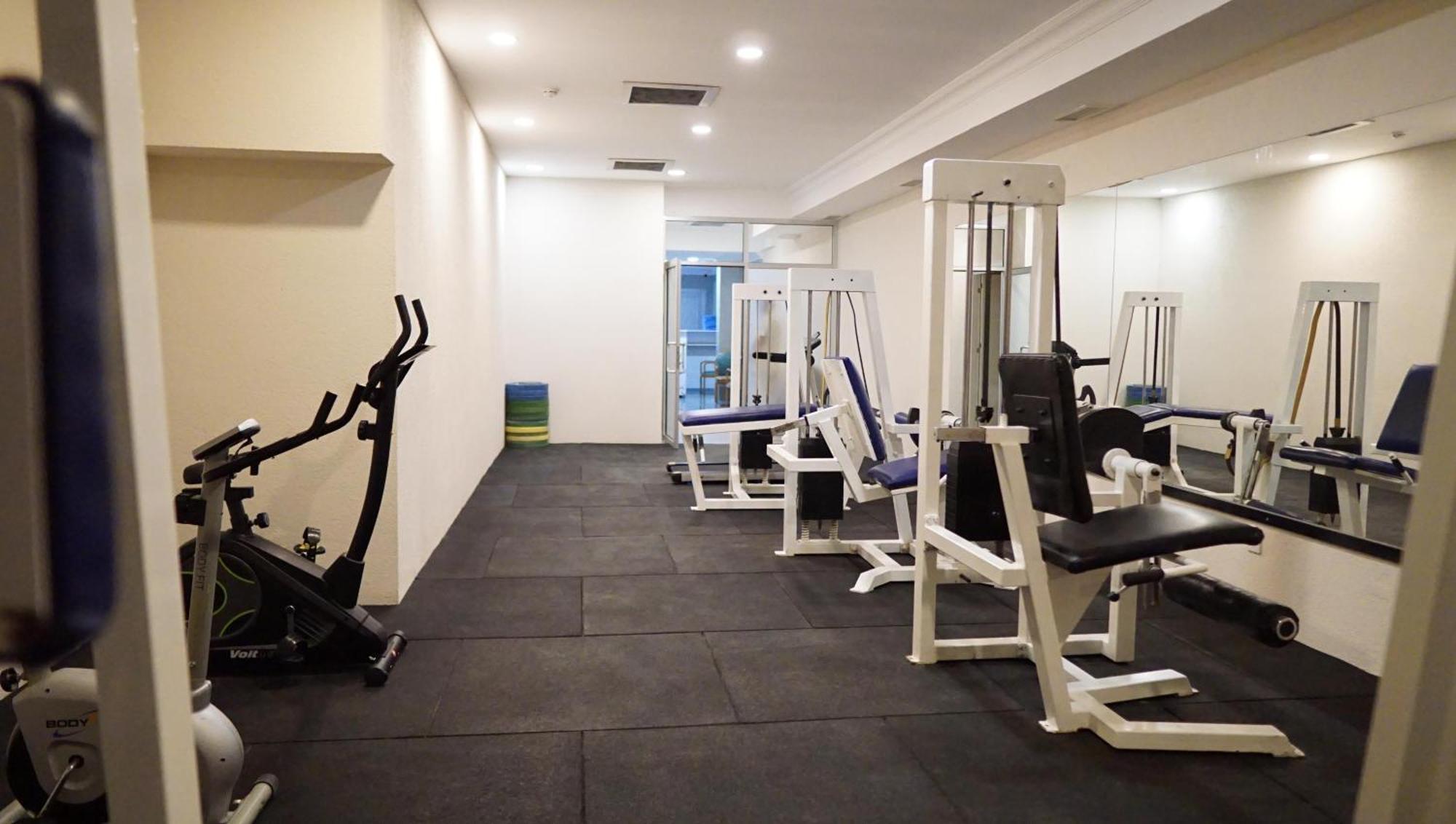 Ada Newday Hotel 3*