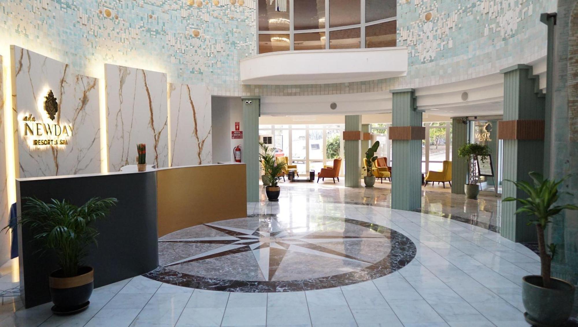 Ada Newday Hotel