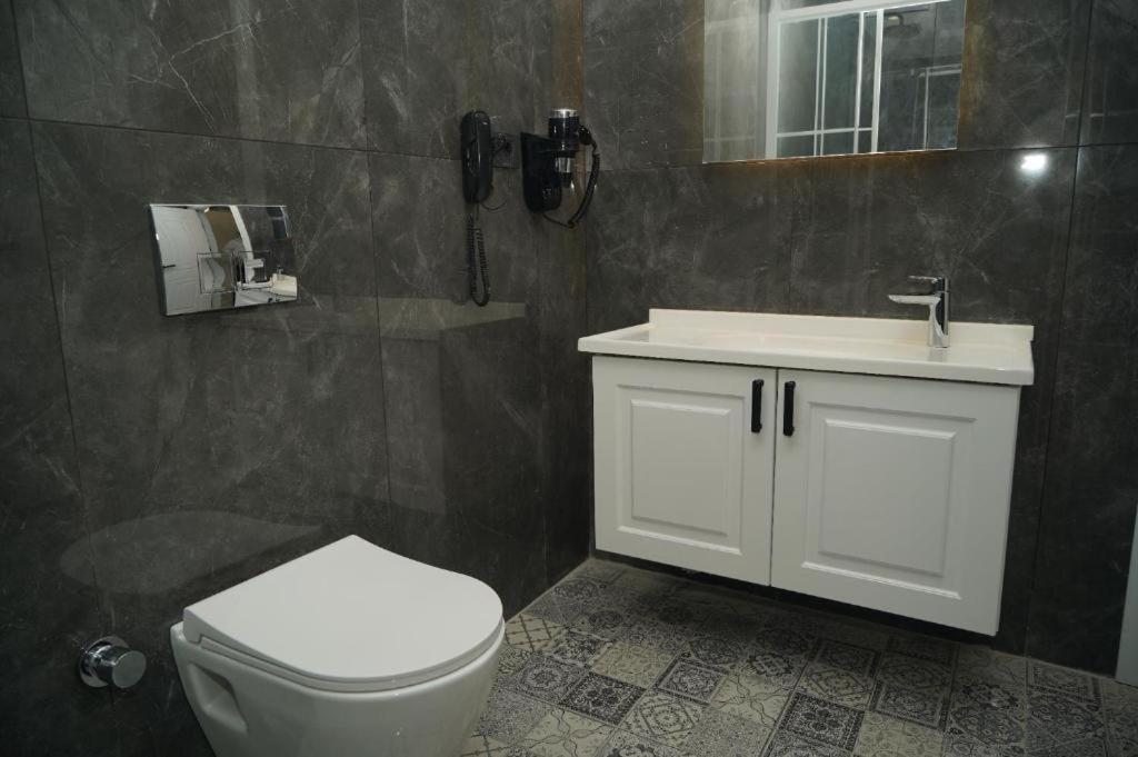 Park Milano 4*