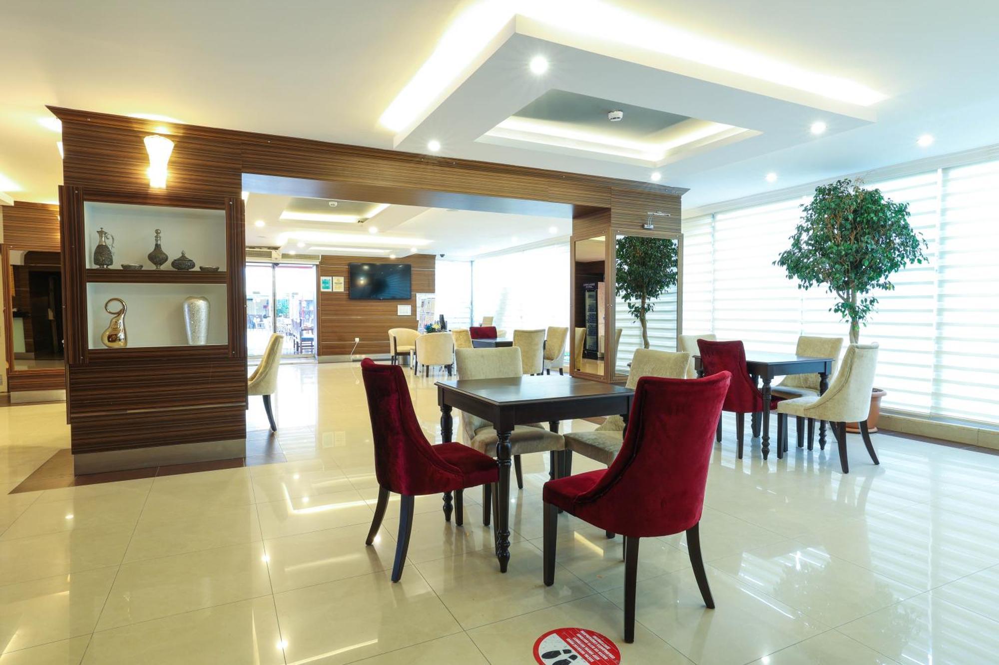 Crystal Aura & Kemer
