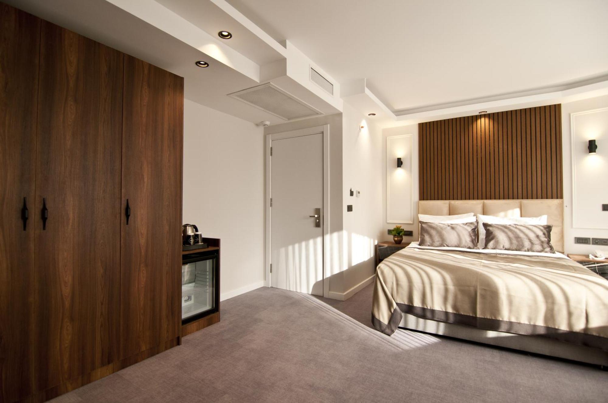 Hotel Valide 4*