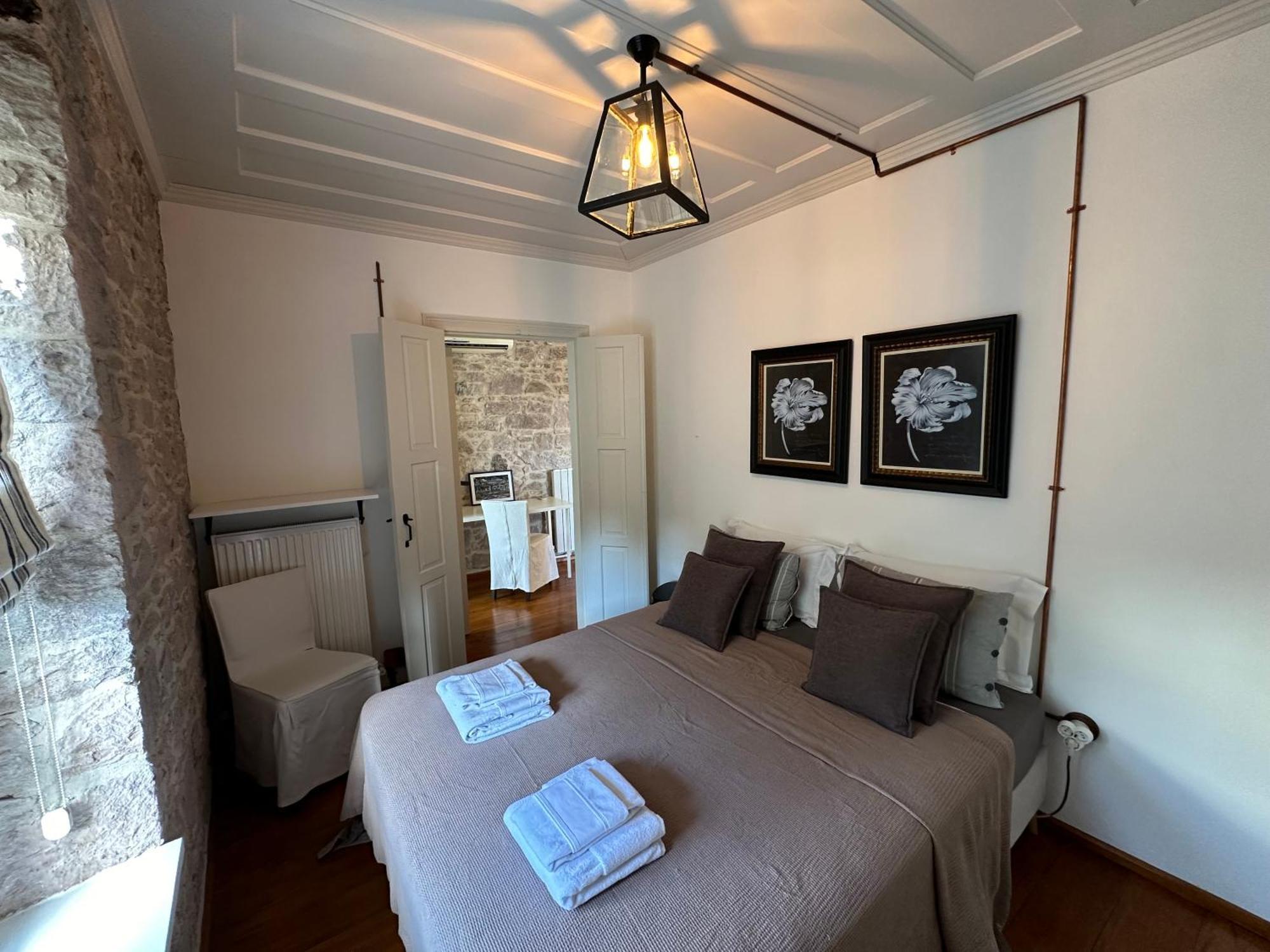 Papalina Apartment