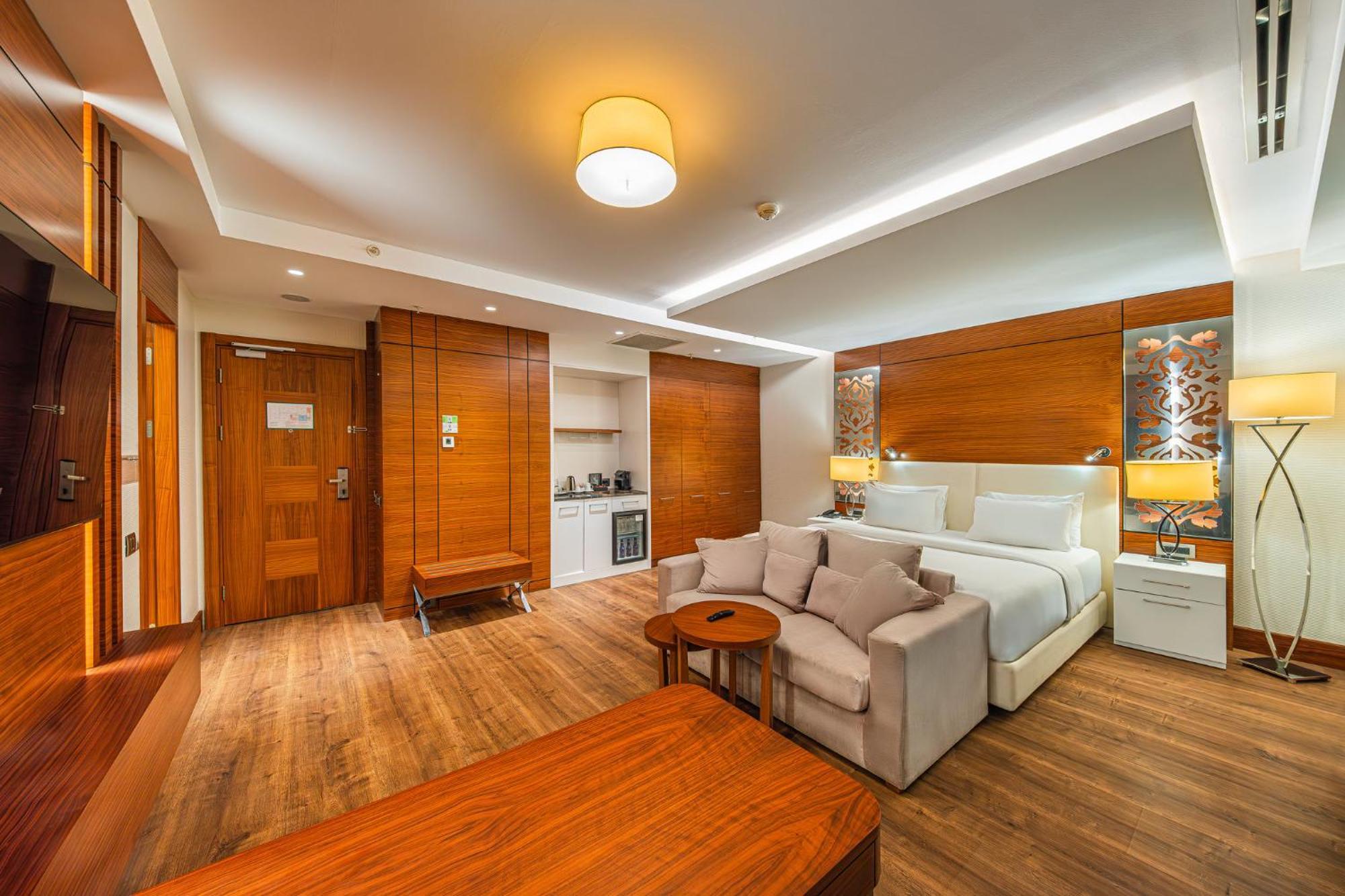 - Cukurambar By Ihg 5* Ankara