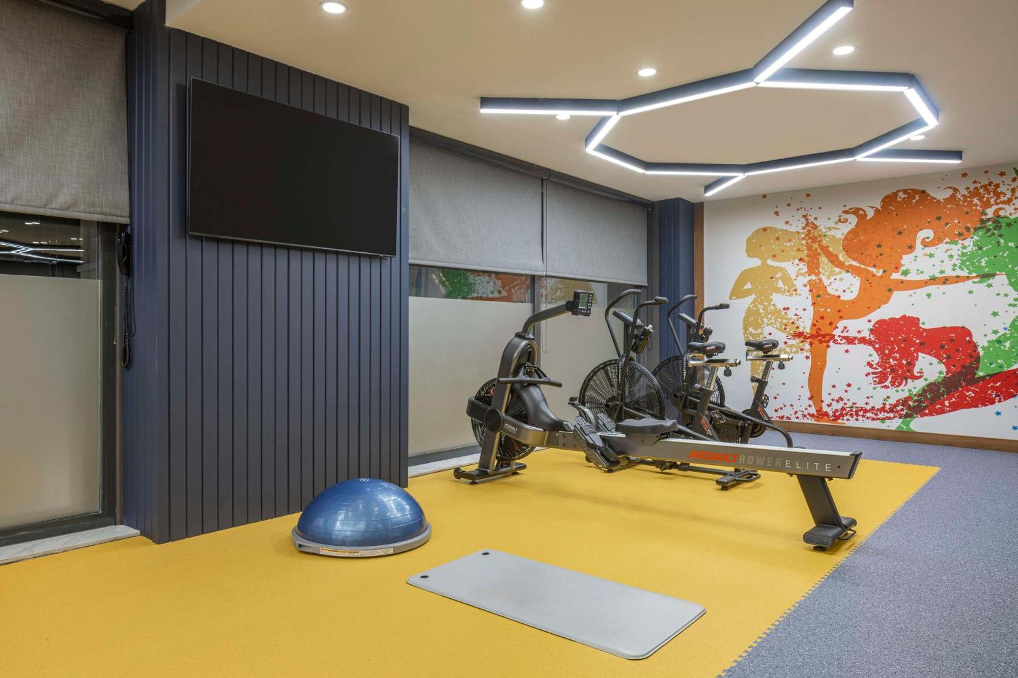 Hotel Doubletree By Hilton Yomra 4*