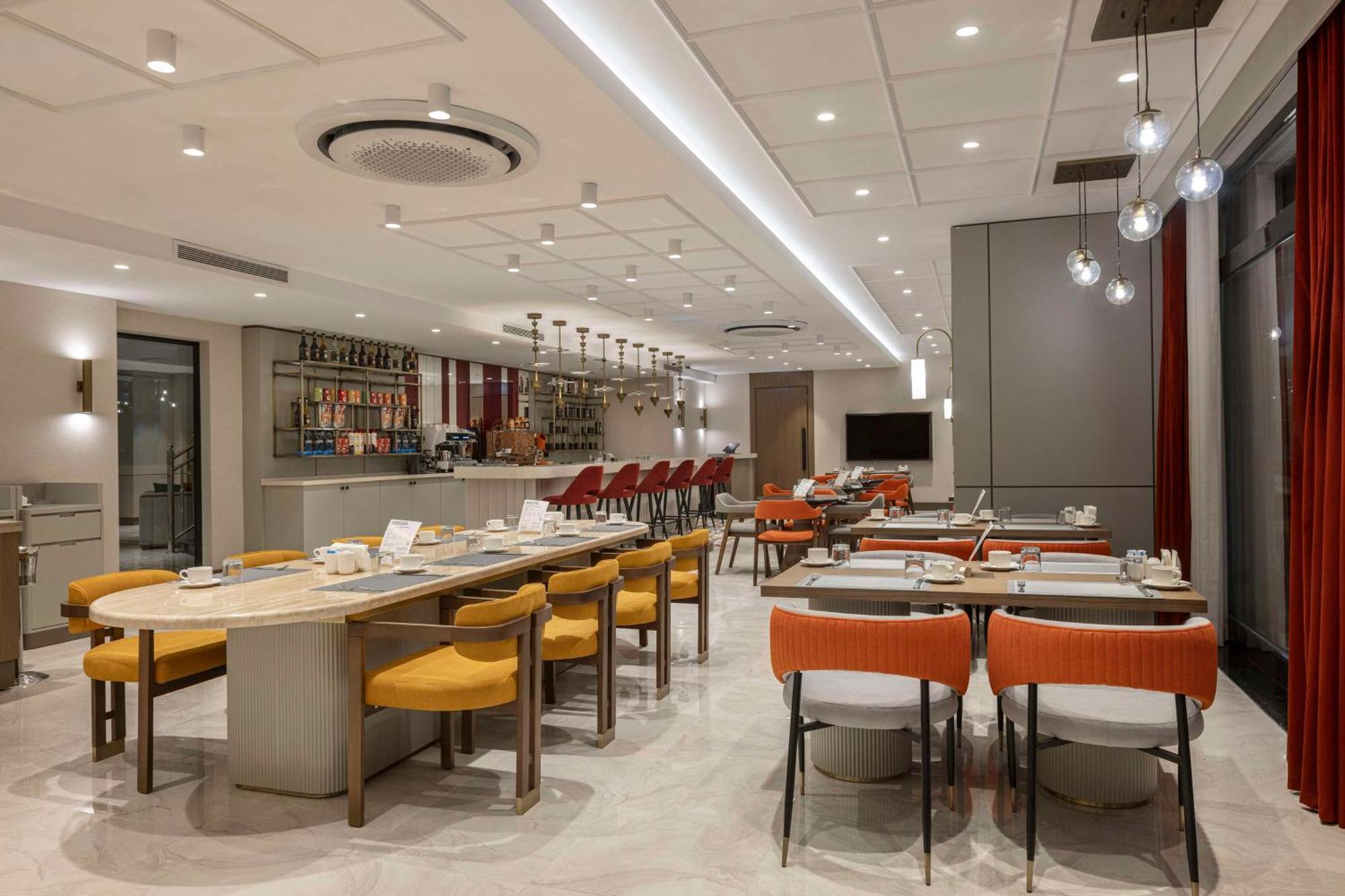 Doubletree By Hilton Yomra 4*