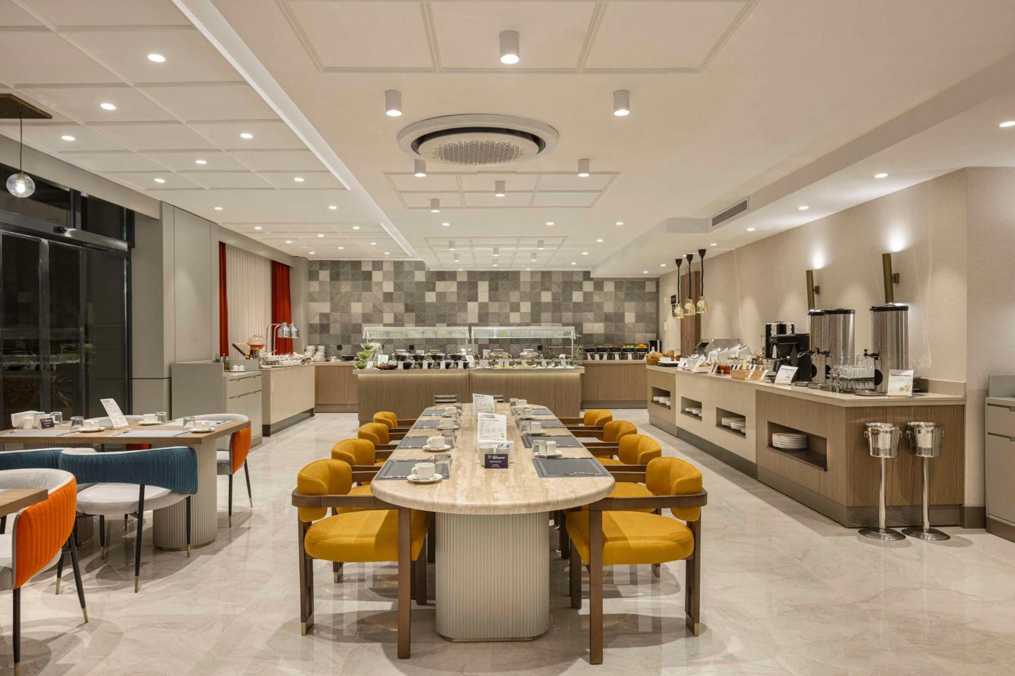 Doubletree By Hilton Yomra Hotel 4*