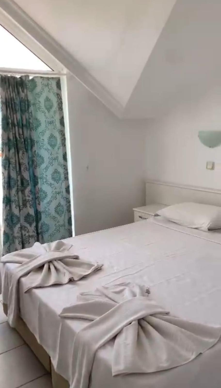Aparthotel Sen 2*