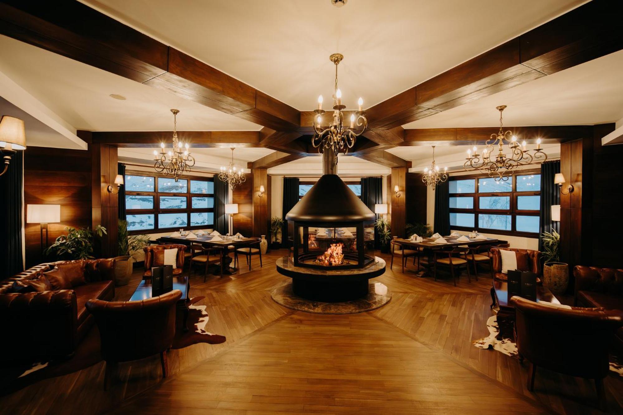 Mirada Del Hotel Erciyes