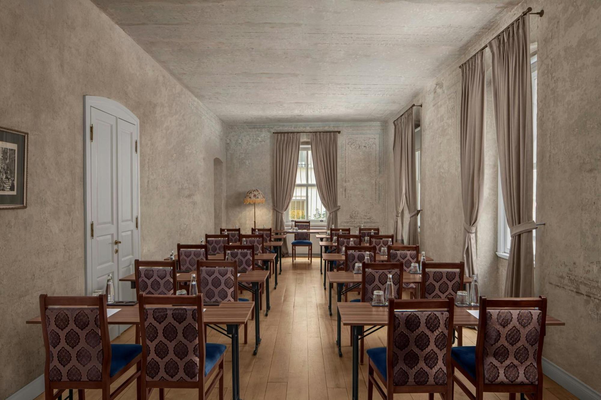 Adahan Decamondo Pera, Autograph Collection Istanbul