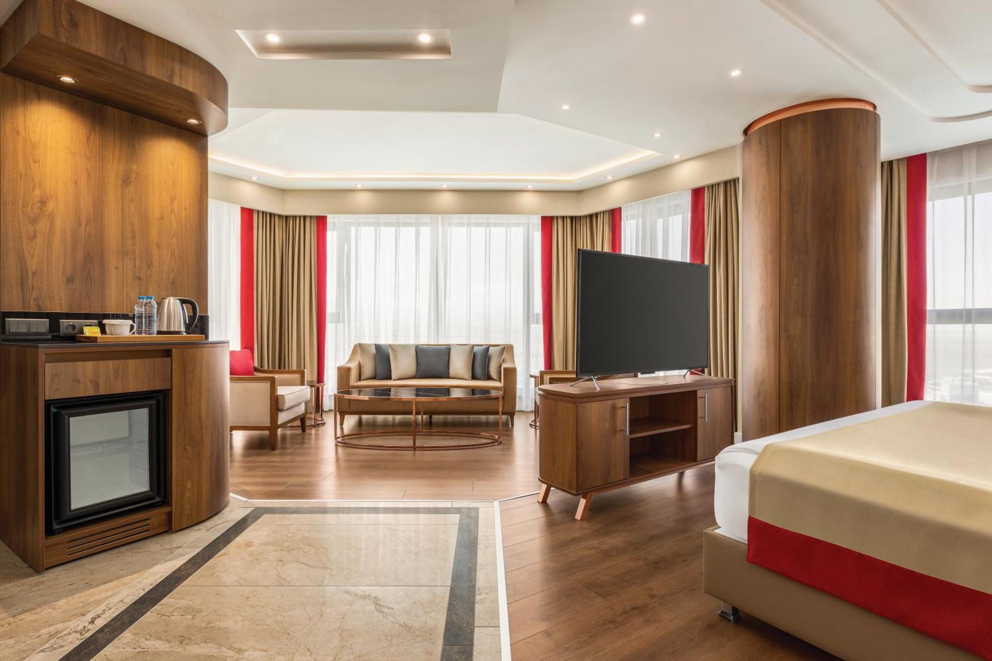 Ramada By Wyndham Karapinar 3*