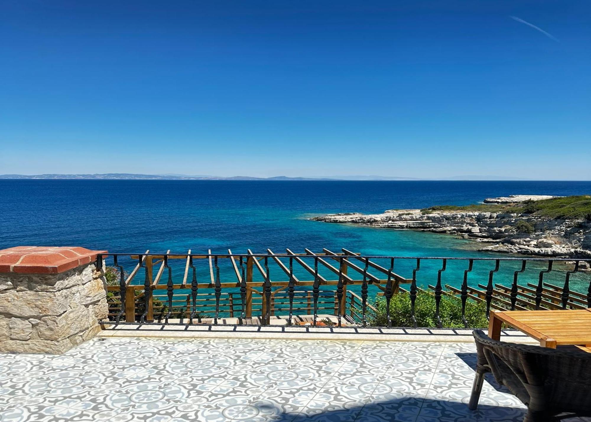 Nergis Hotel *