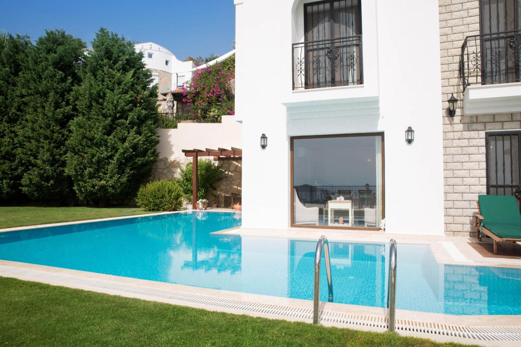 Villa Rana By Important Group Travel *