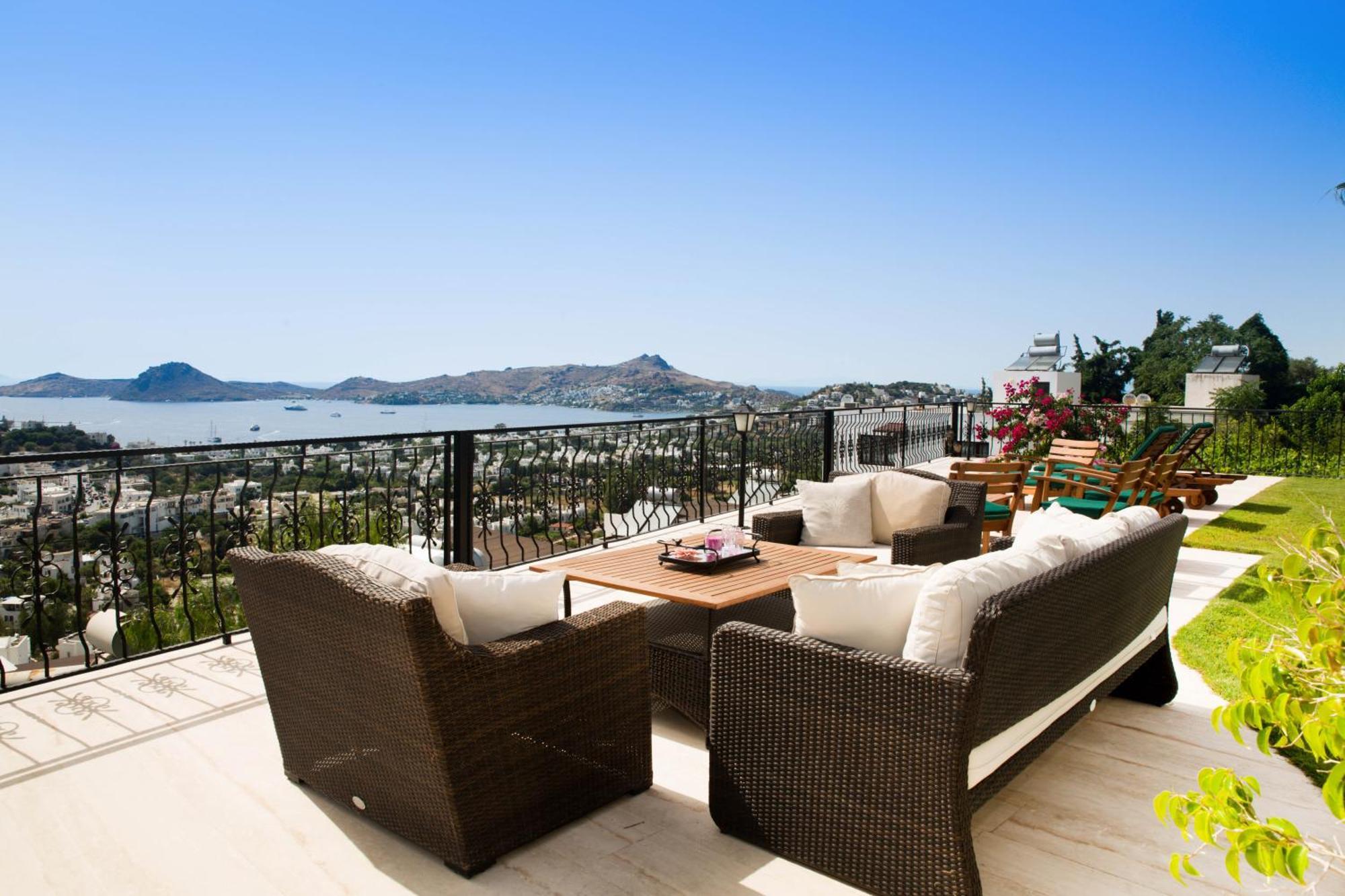 Villa Rana By Important Group Travel *