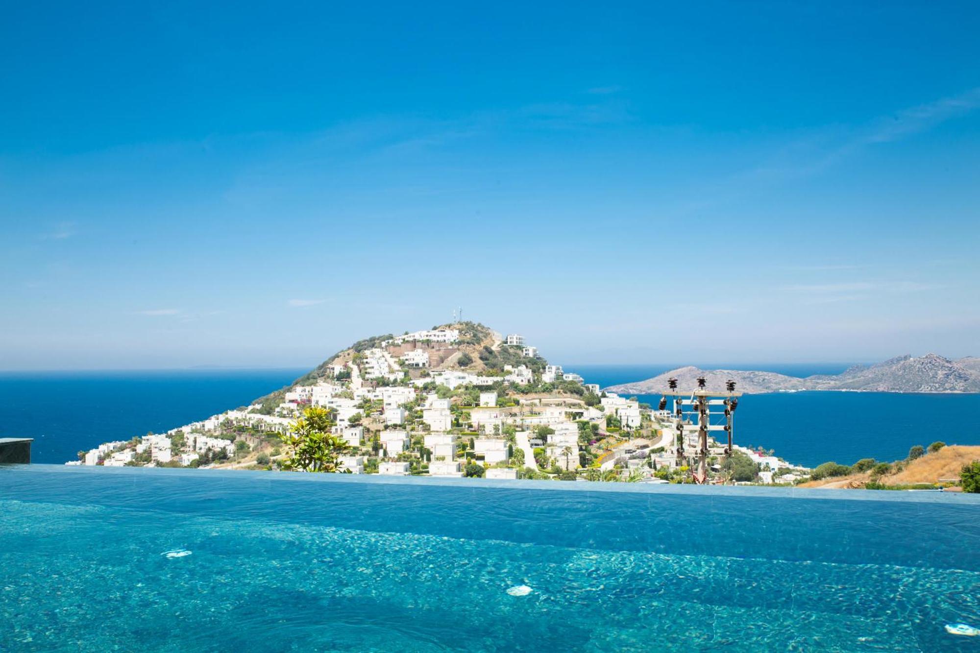 Calista By Important Group Travel Villa