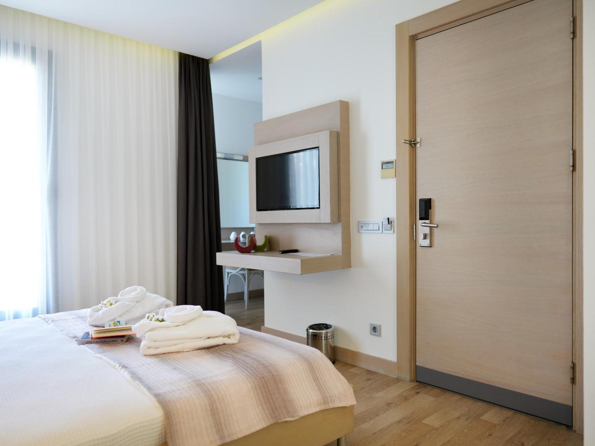 Hotel Costa Farilya Special Class Bodrum 4*