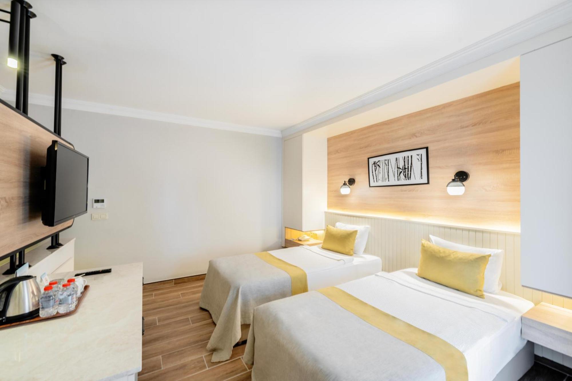Club Marco Polo 5*