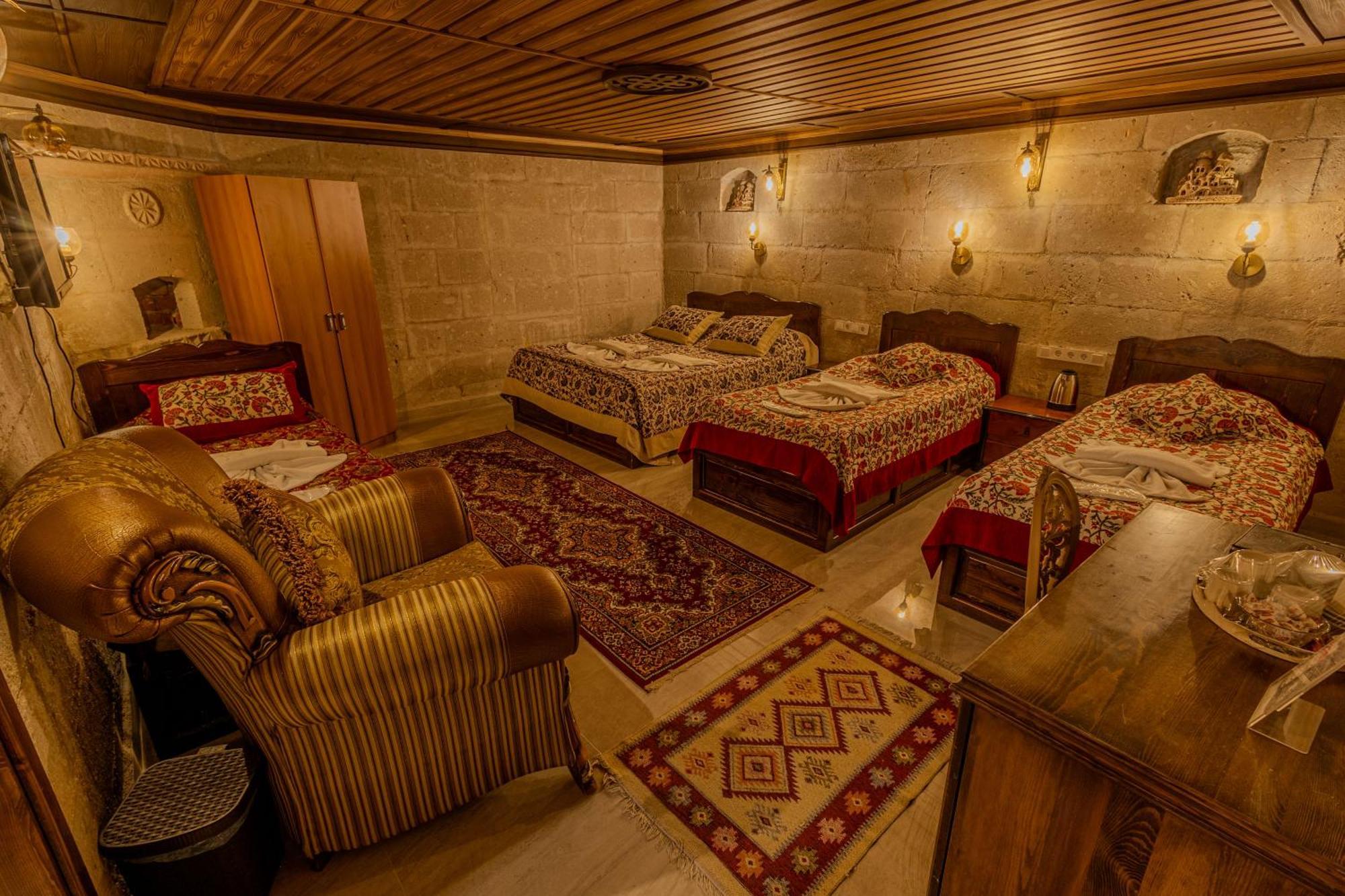 Valley Cave House Hotel