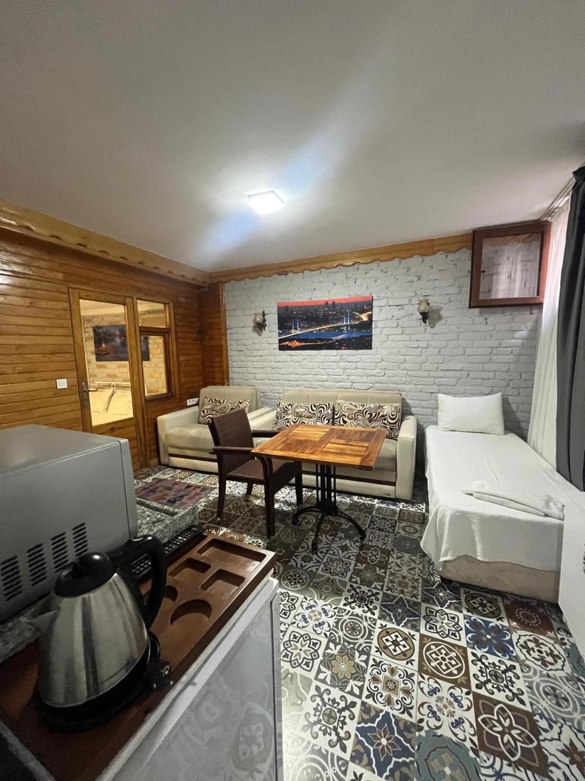 Jasmine & Boutique Aparthotel 2*