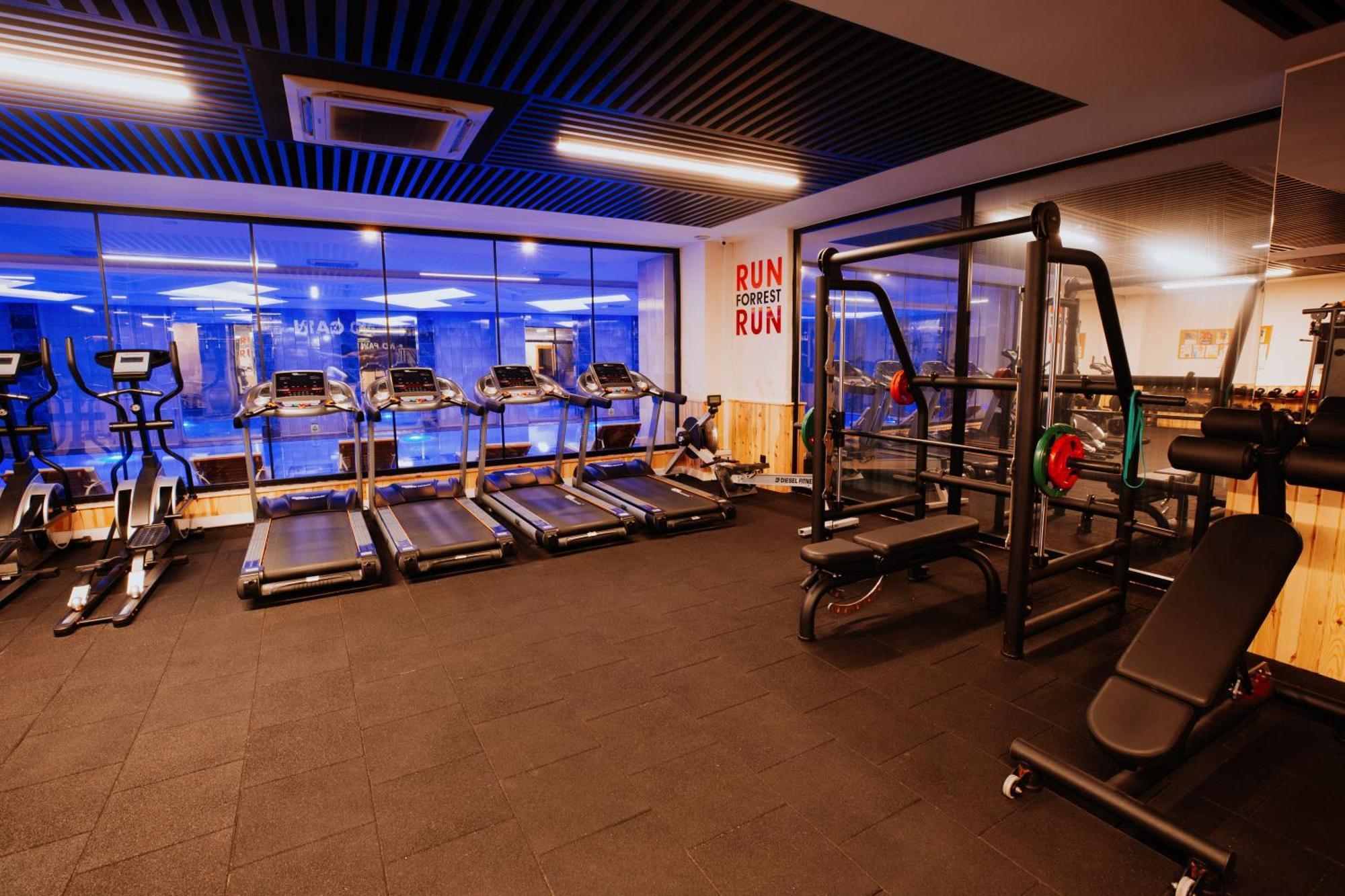 Hotel Karpalas & 4*