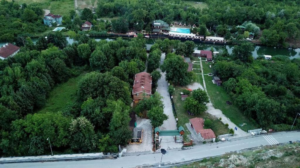 Hotel Paradise