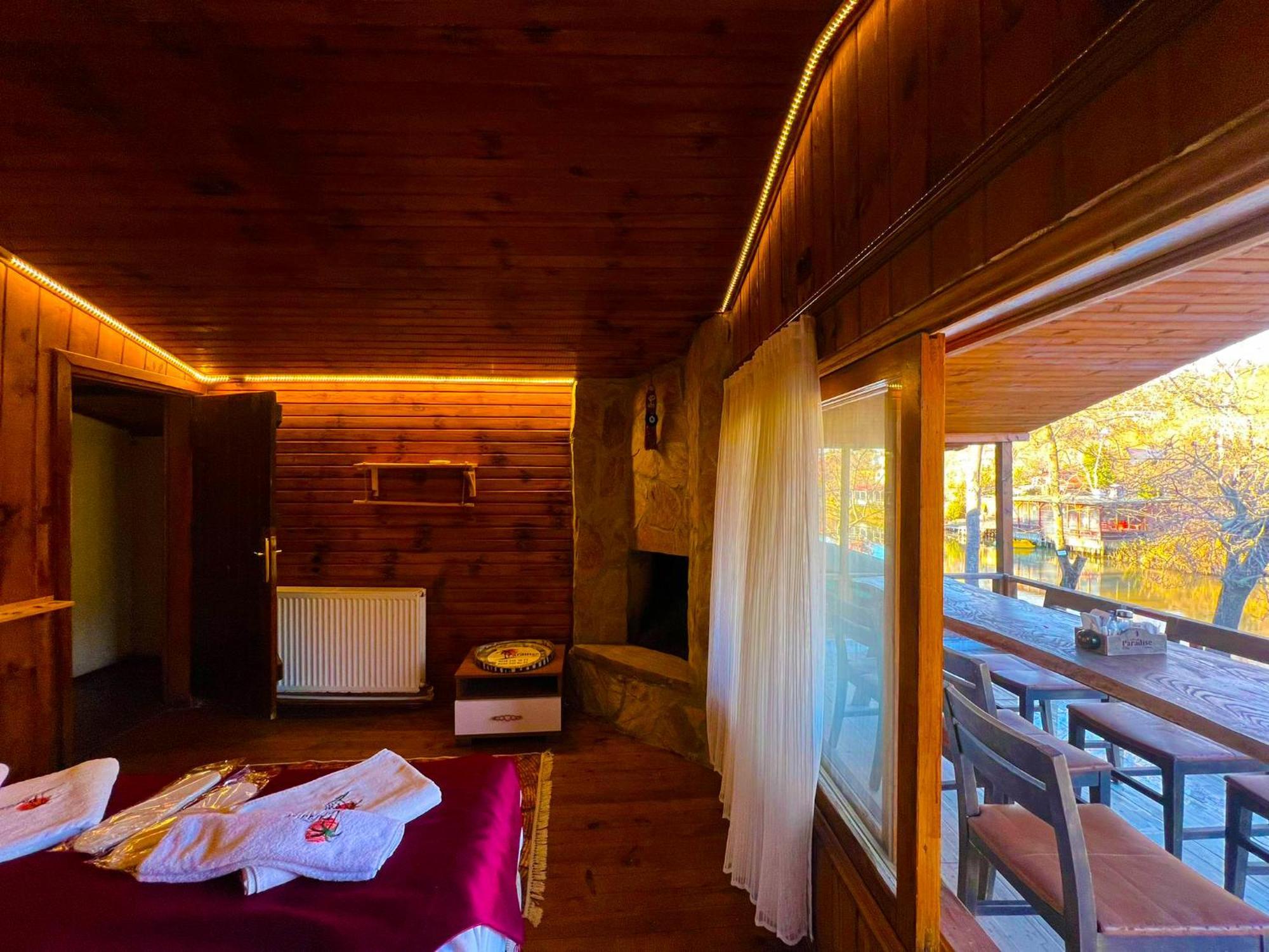 Hotel Paradise 3*
